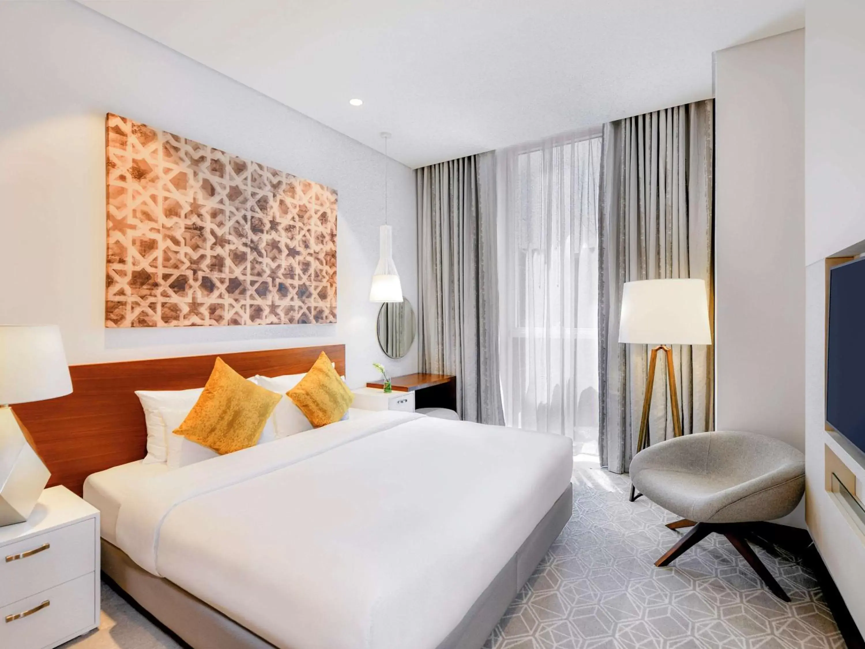 Photo of the whole room, Bed in Grand Mercure Dubai