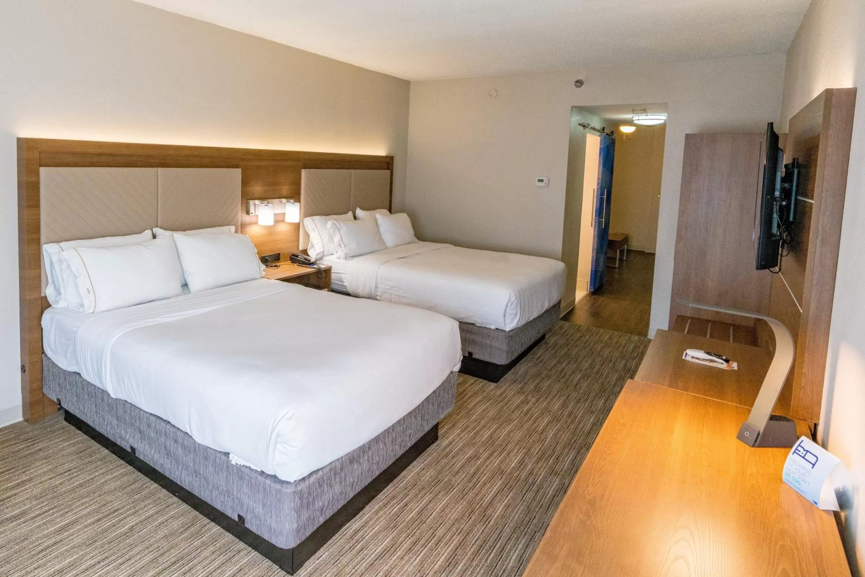 Photo of the whole room, Bed in Holiday Inn Express Hotel & Suites Nashville Brentwood 65S