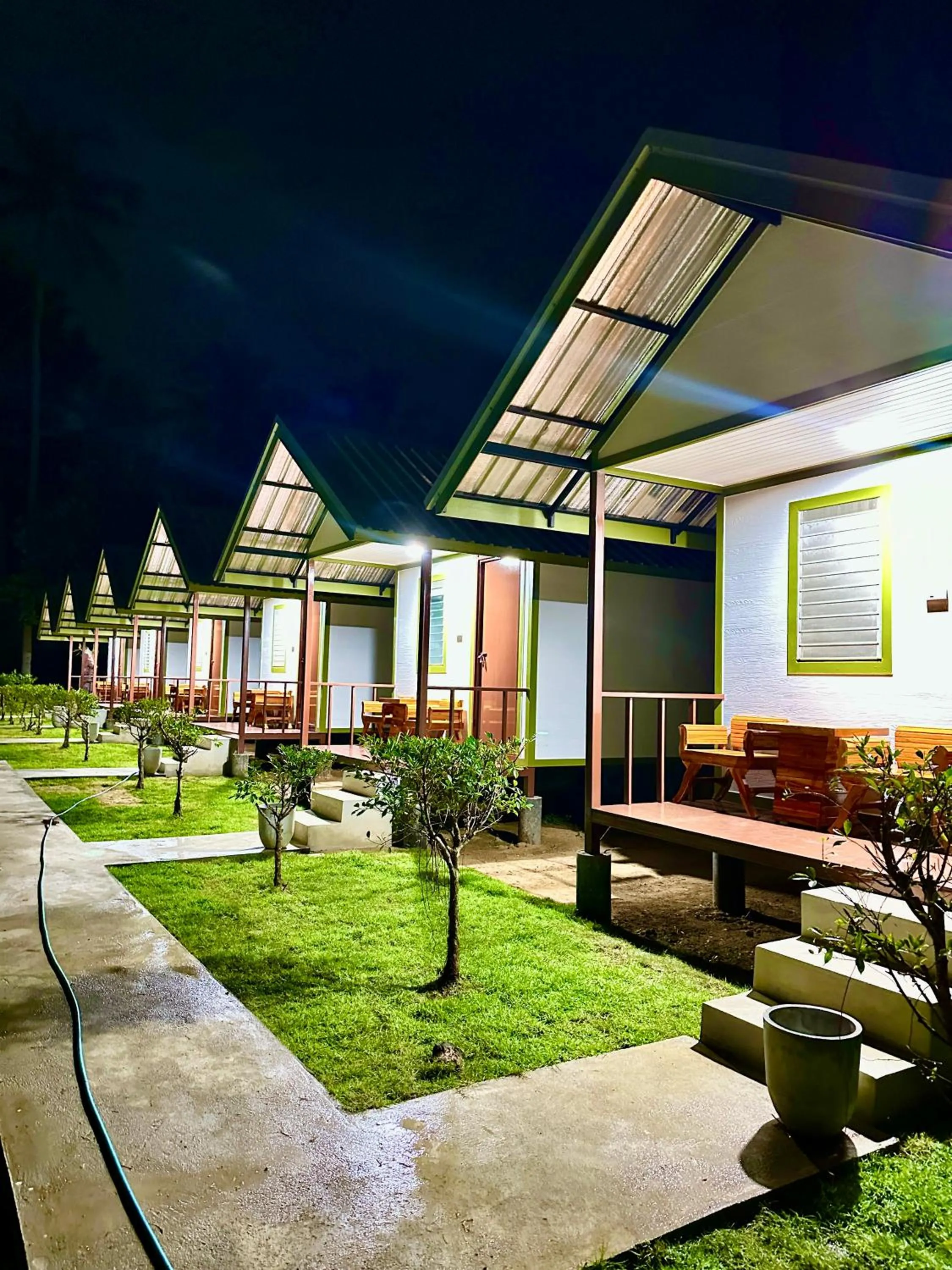 Property building in Lanta L.D. Beach Bungalow