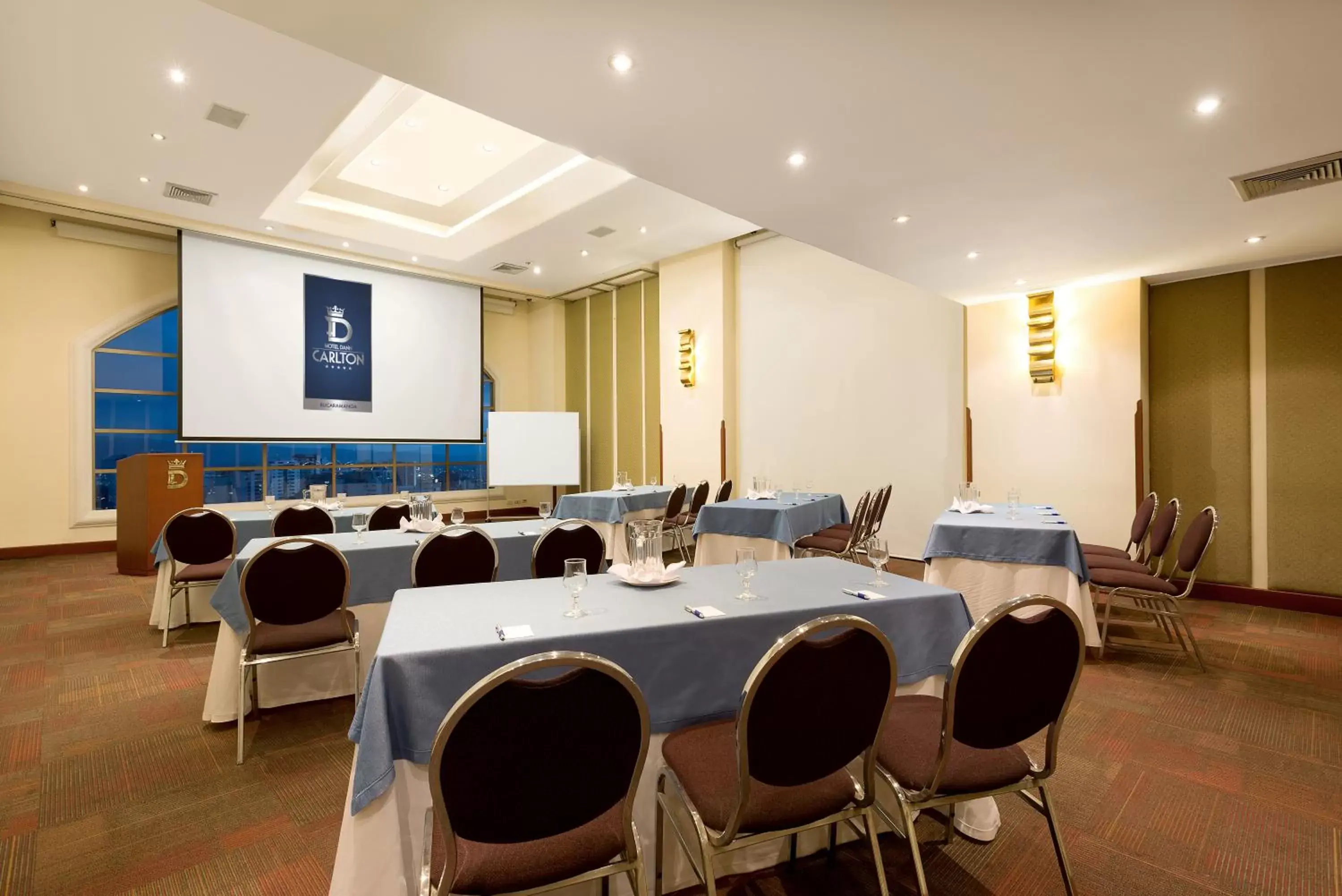 Banquet/Function facilities in Hotel Dann Carlton Bucaramanga