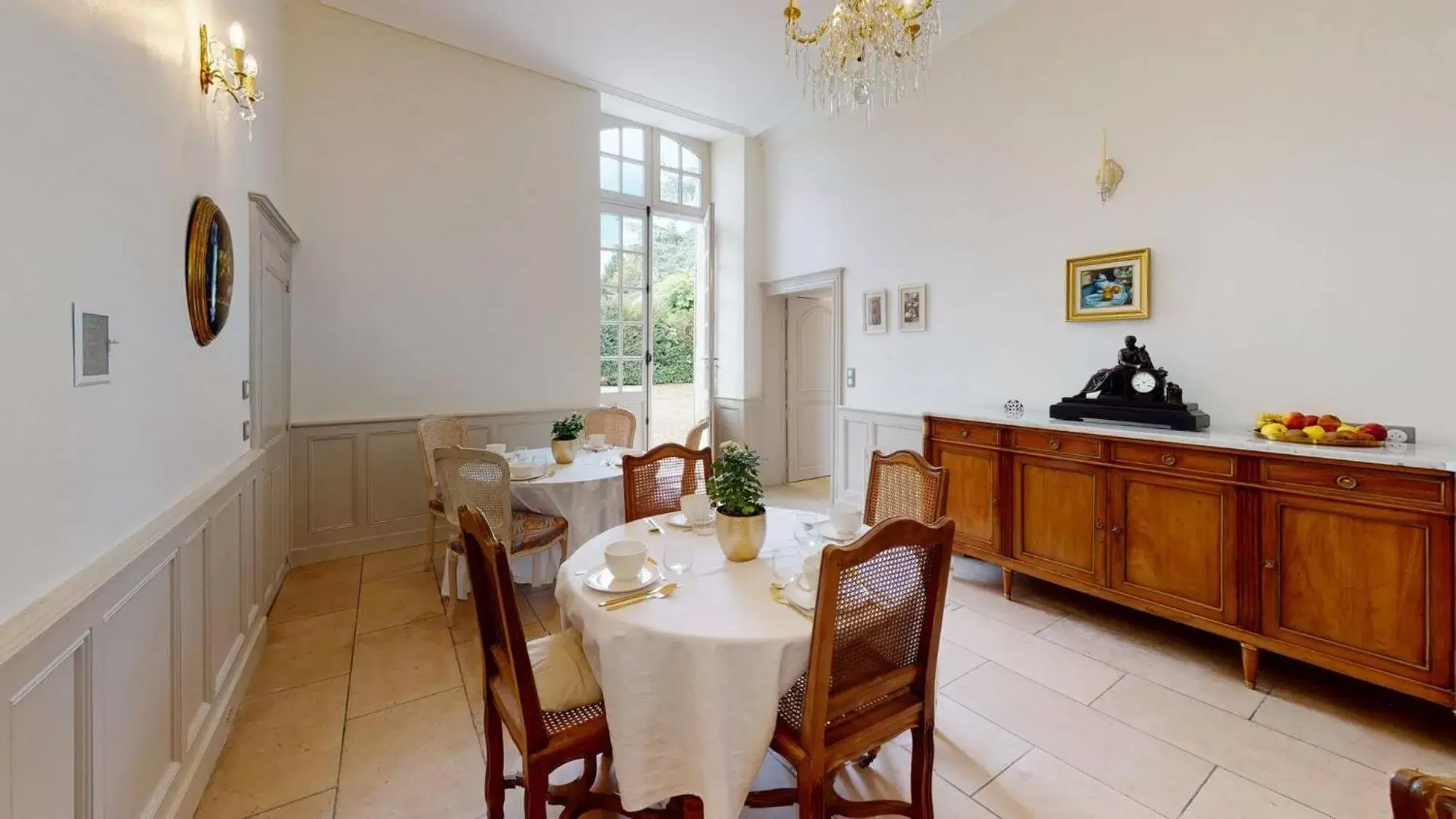 Breakfast, Dining Area in La Templerie