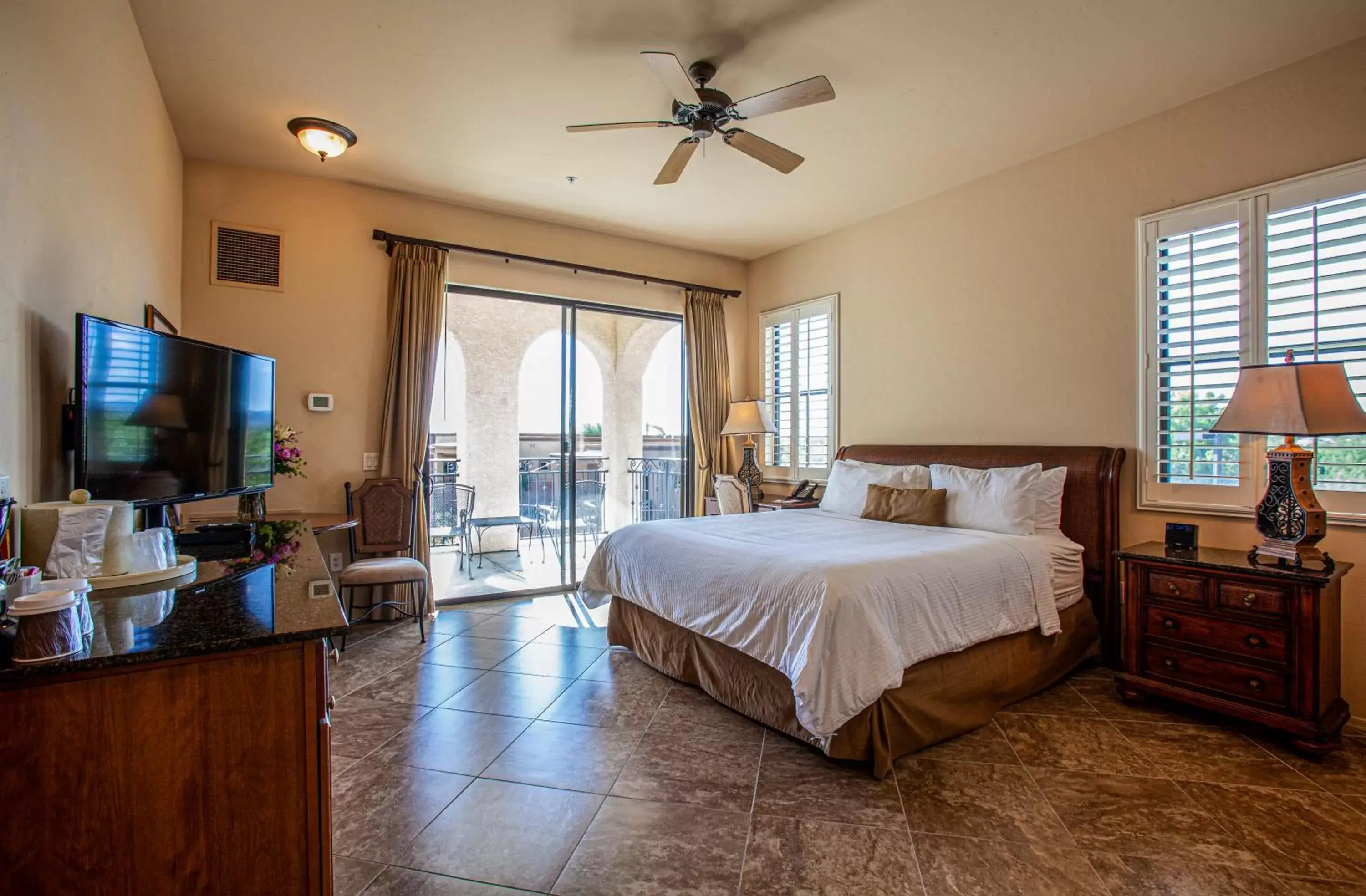 Bedroom in Canoa Ranch Golf Resort