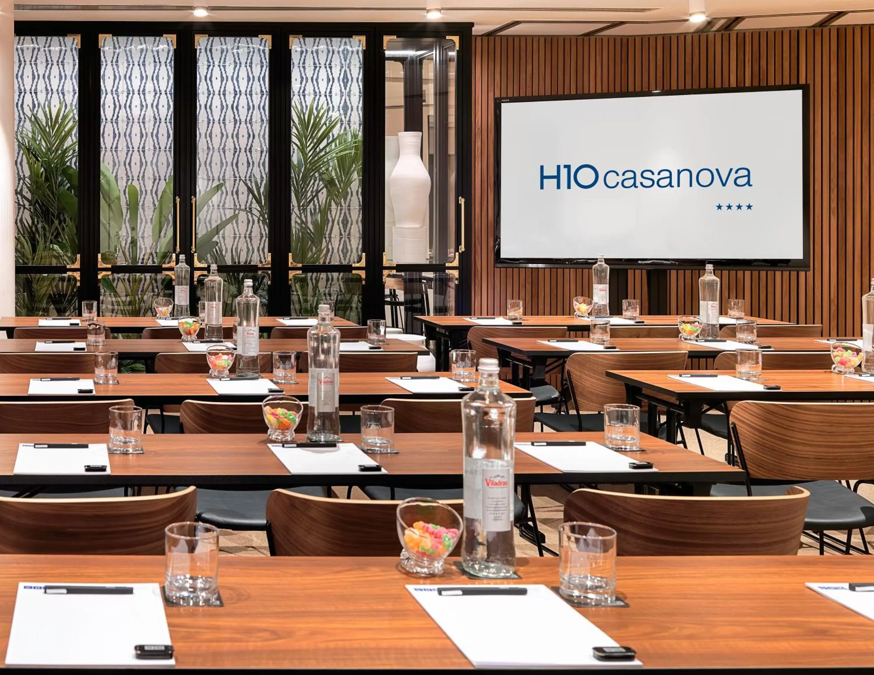 Meeting/conference room in H10 Casanova