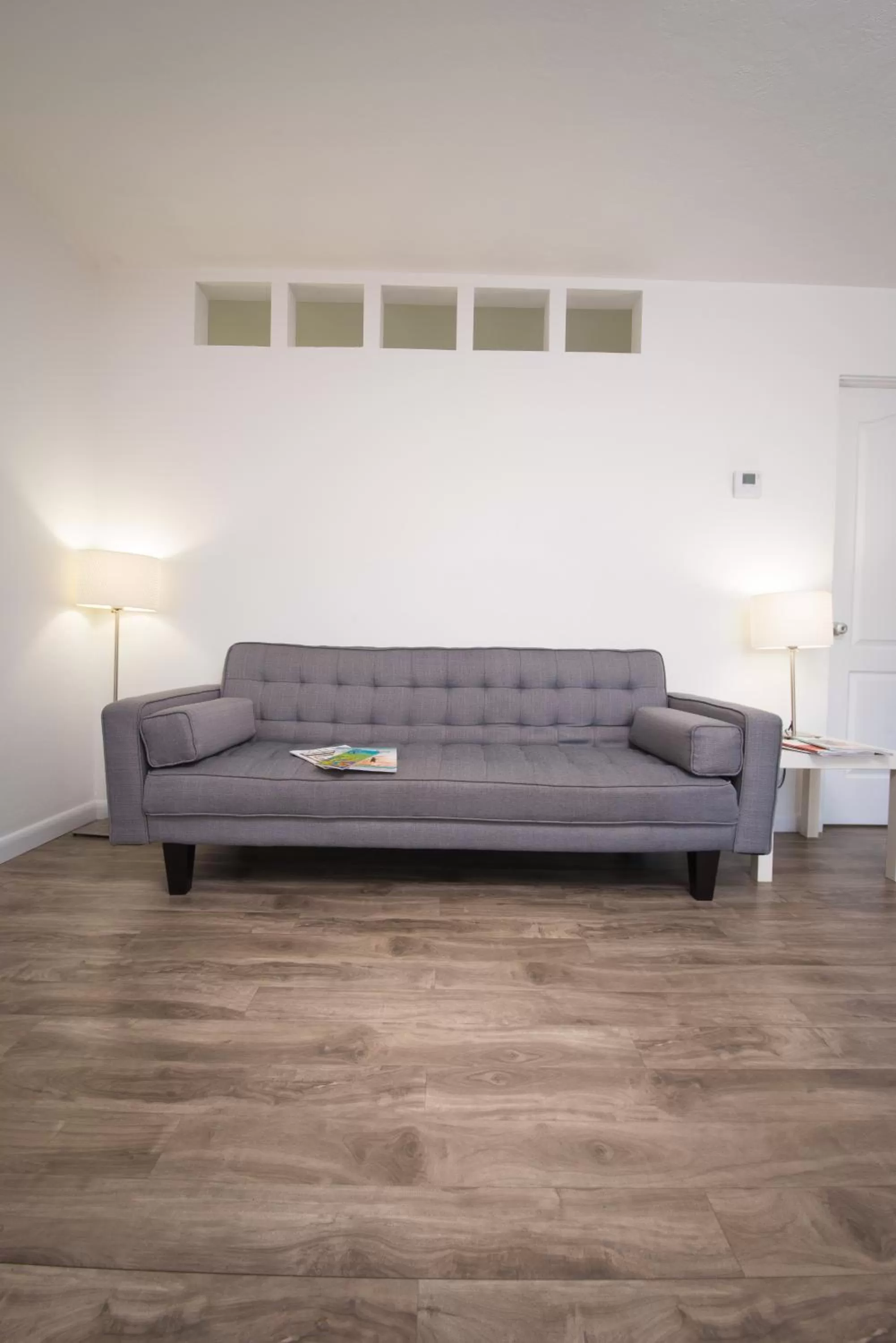 Living room in Regency Inn & Suites Sarasota