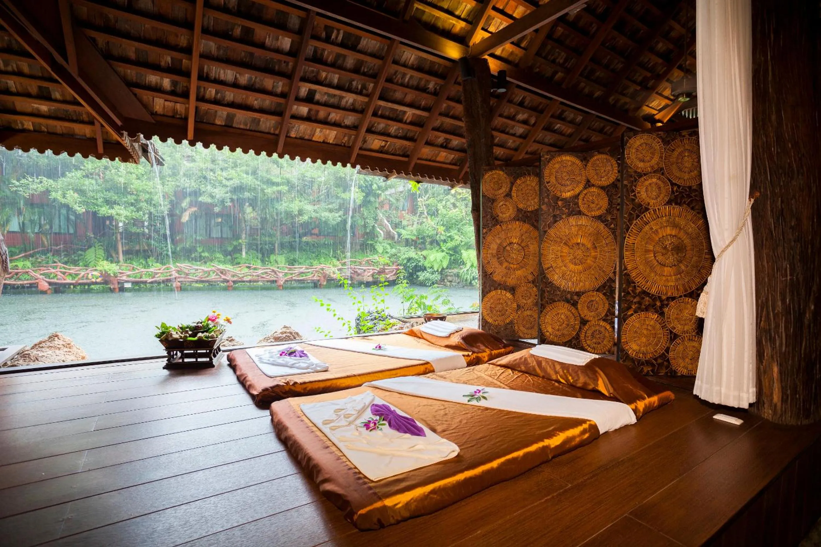 Massage in Panviman Chiang Mai Spa Resort