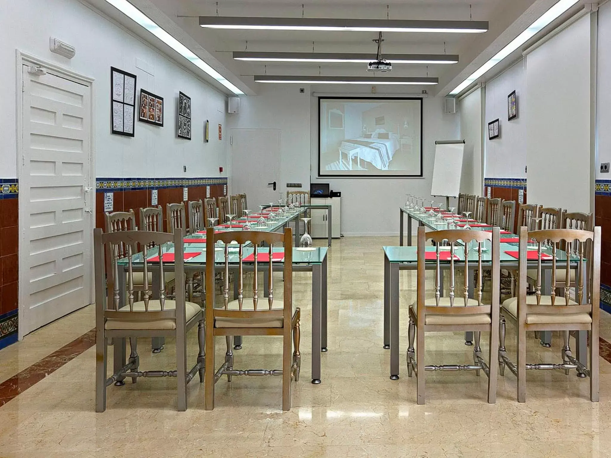 Restaurant/places to eat in Hotel Carlos V Restaurant/places to eat in Hotel Carlos V