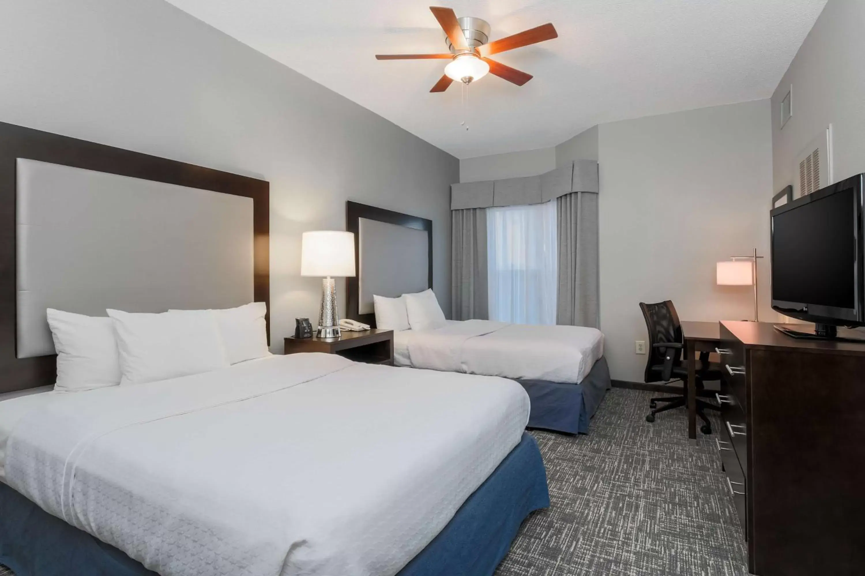 Bed in Homewood Suites by Hilton Southwind - Hacks Cross