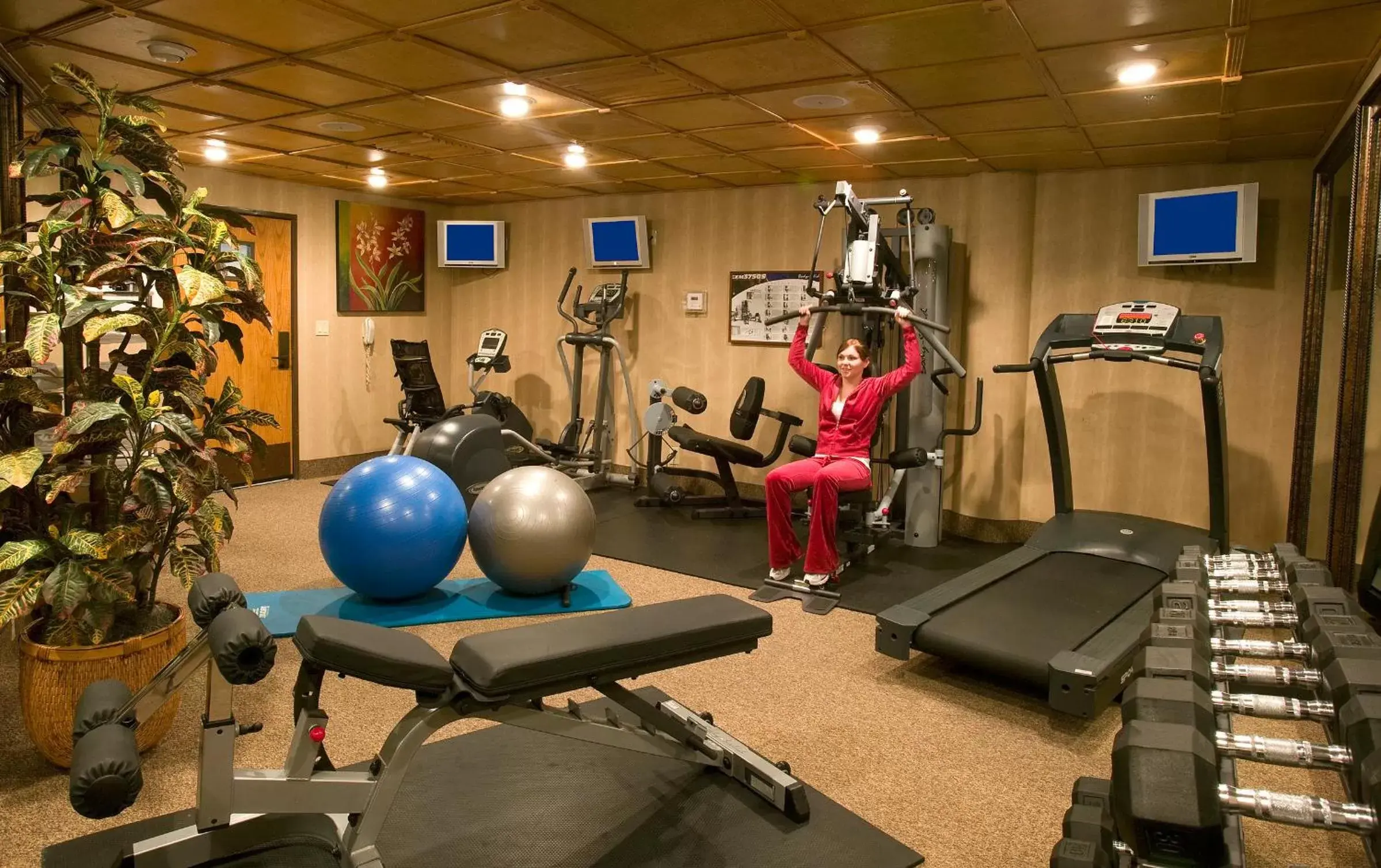 Fitness centre/facilities, Fitness Center/Facilities in Pacific Terrace Hotel