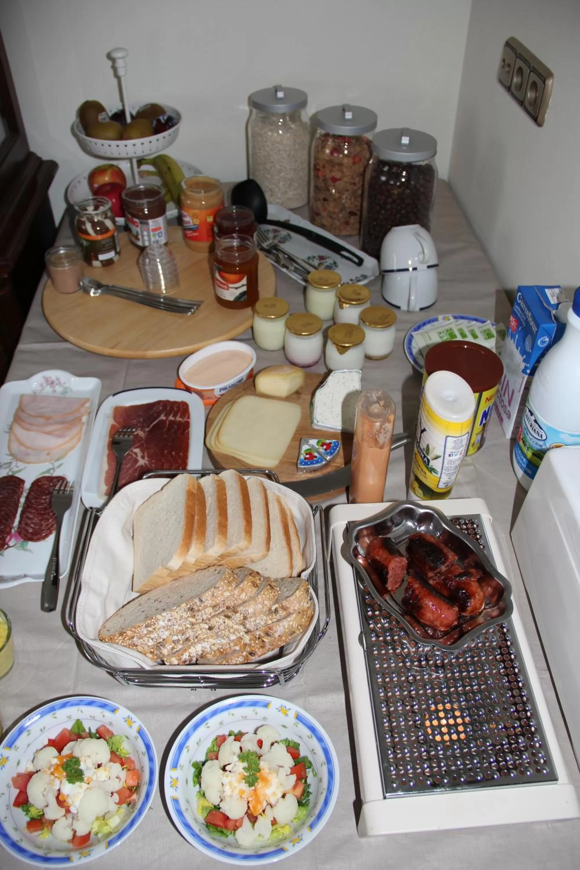 Continental breakfast in B&b Casa Flamenca