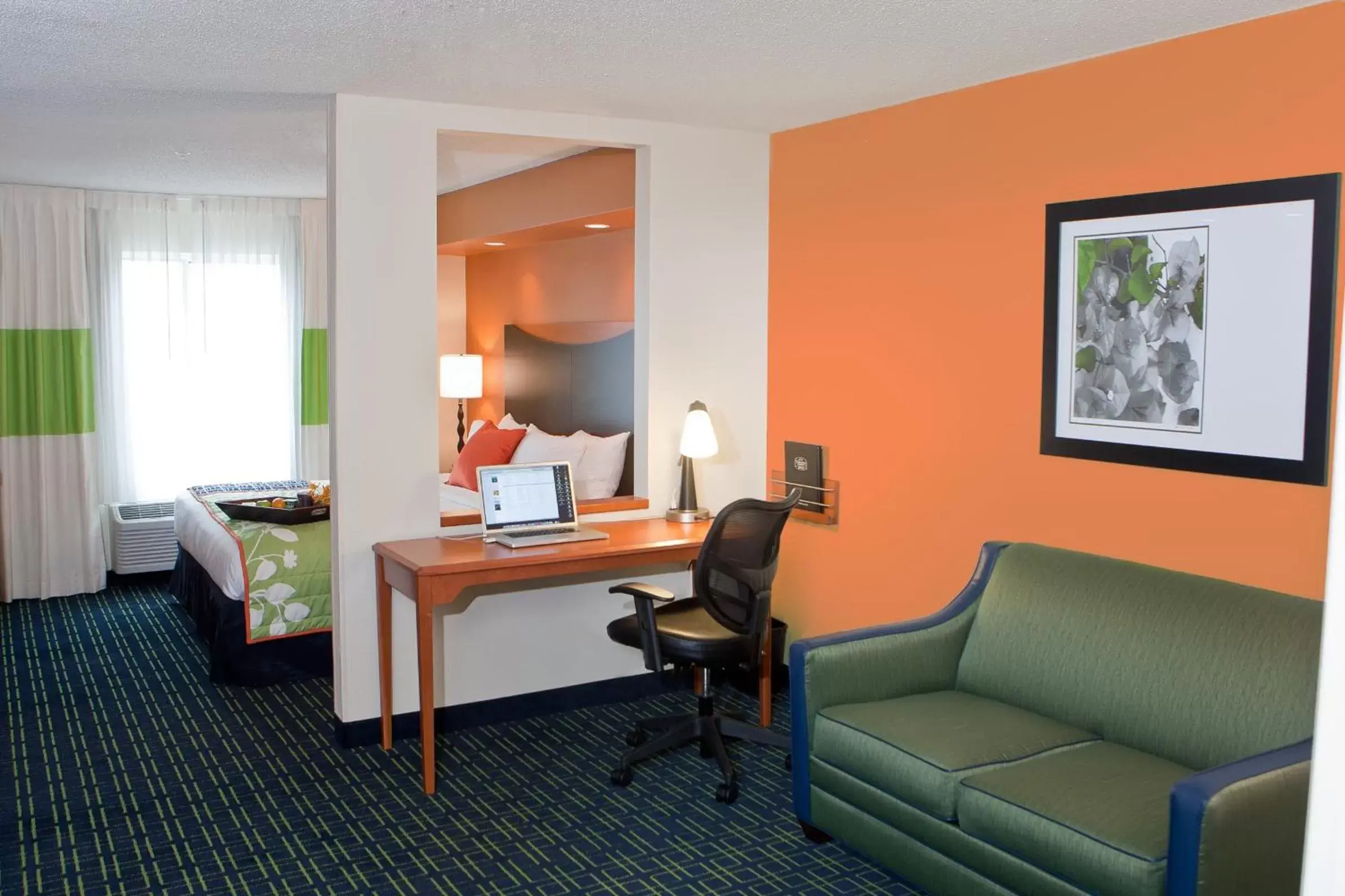 Seating Area in Fairfield Inn & Suites by Marriott Memphis East Galleria