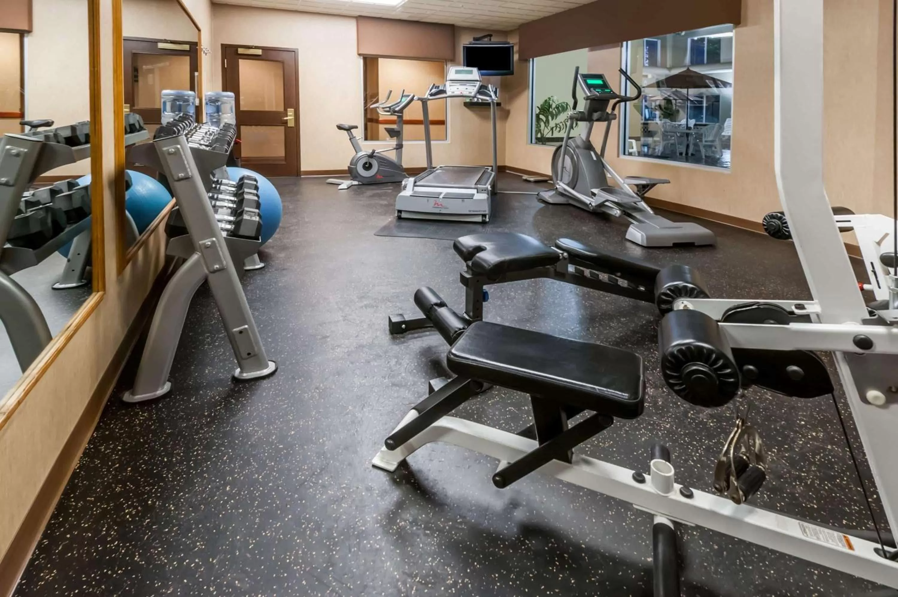 Fitness centre/facilities in Wingate by Wyndham - Edmonton West