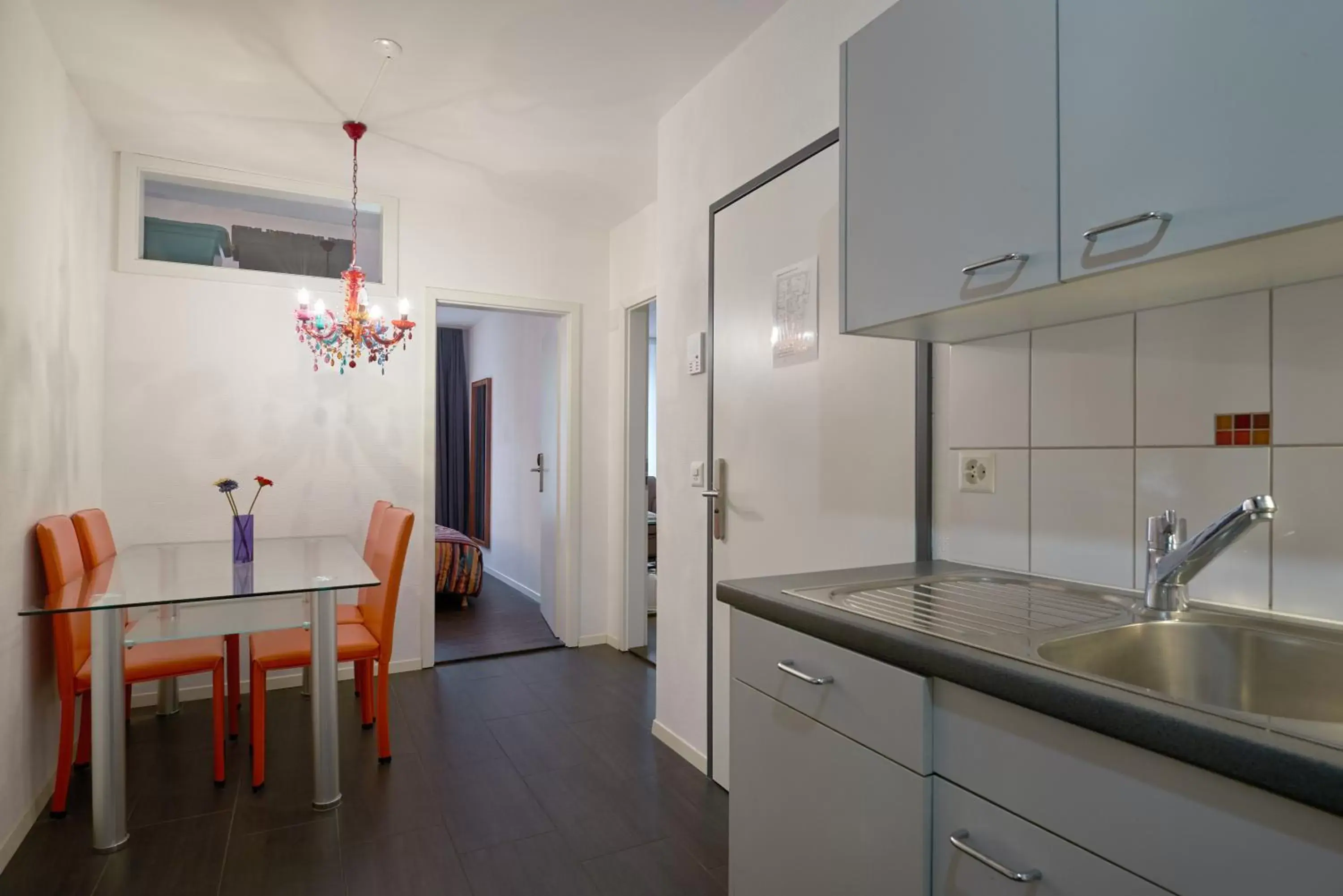 Kitchen or kitchenette, Kitchen/Kitchenette in Aparthotel Hine Adon Fribourg