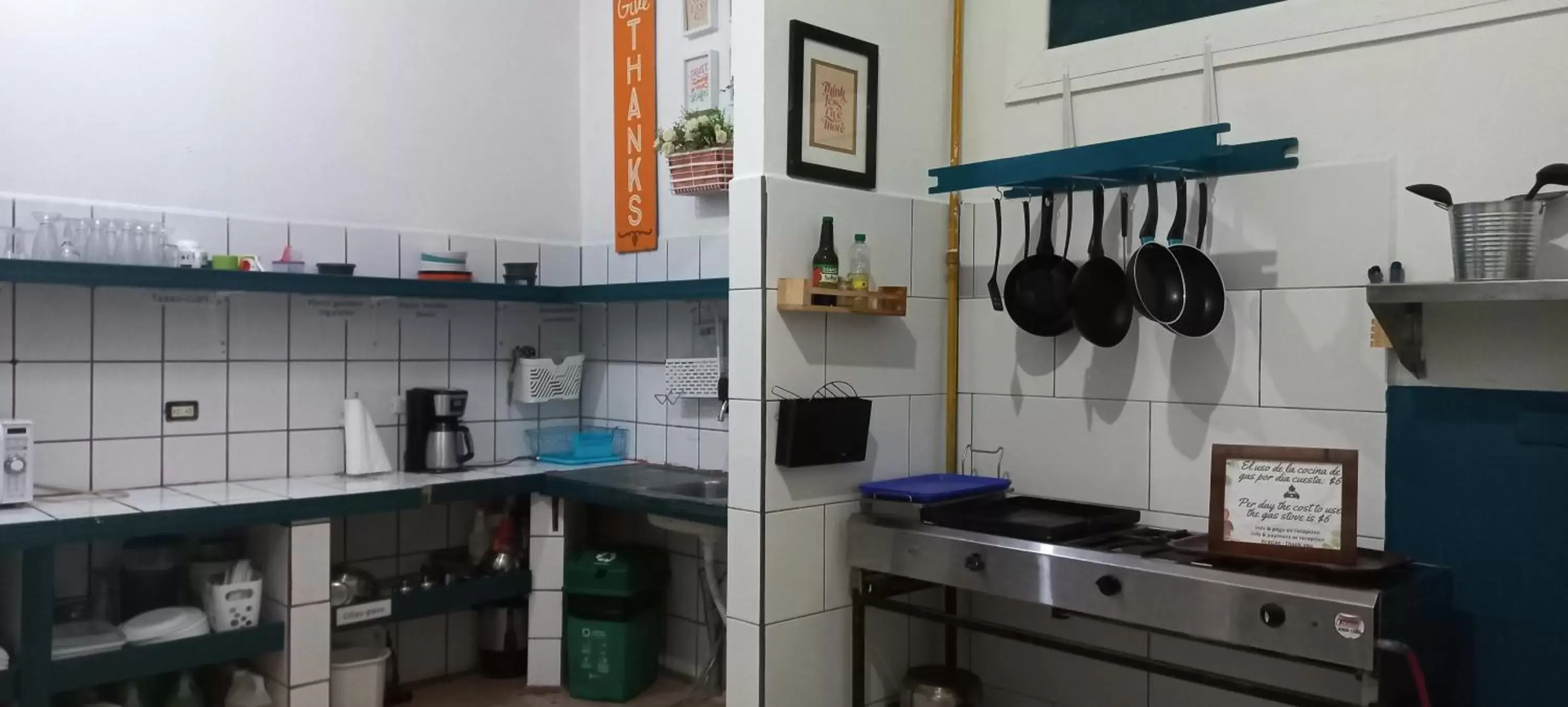Kitchen or kitchenette, Kitchen/Kitchenette in Hotel Las Colinas
