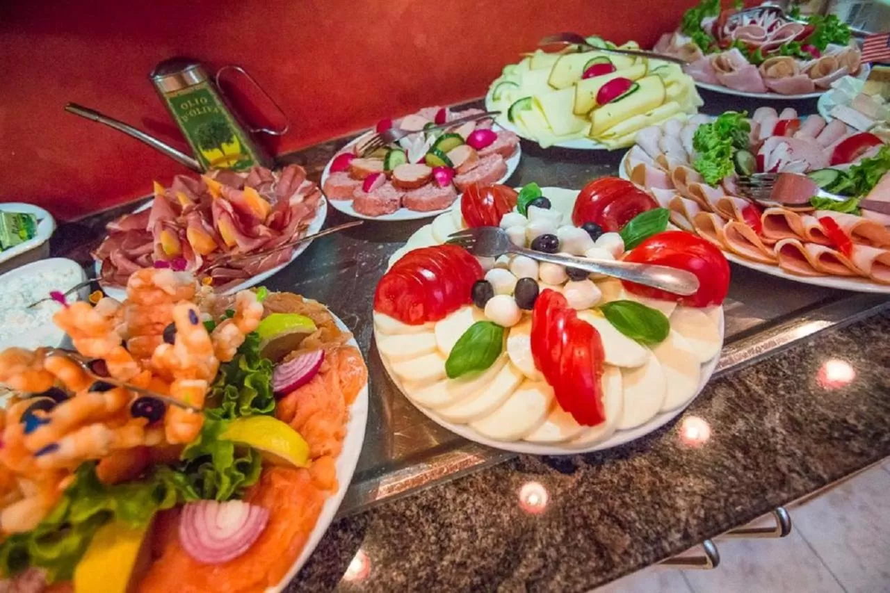 Breakfast in NP Hotel Wallis