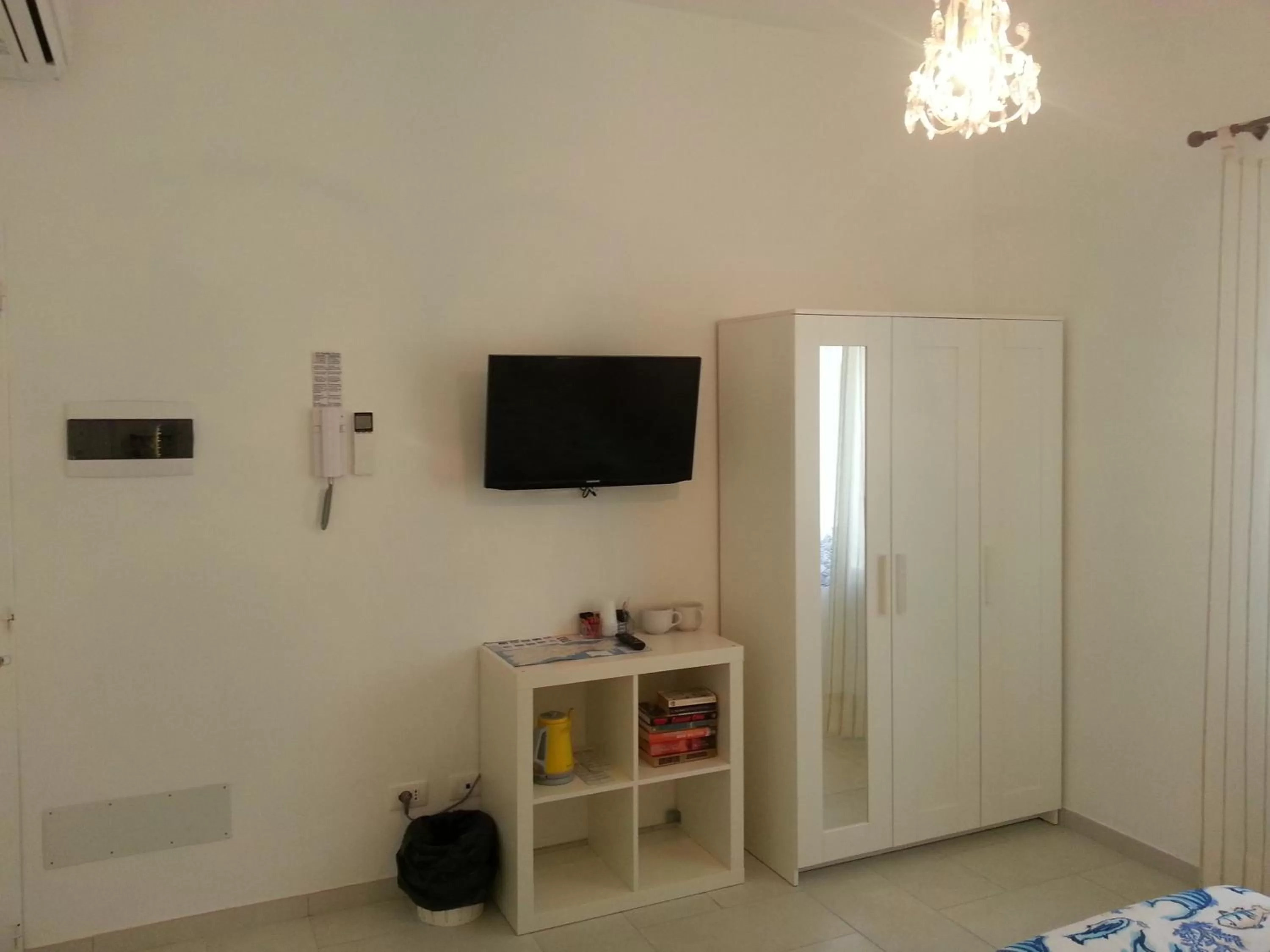 TV and multimedia, Bed in Fortino Capri