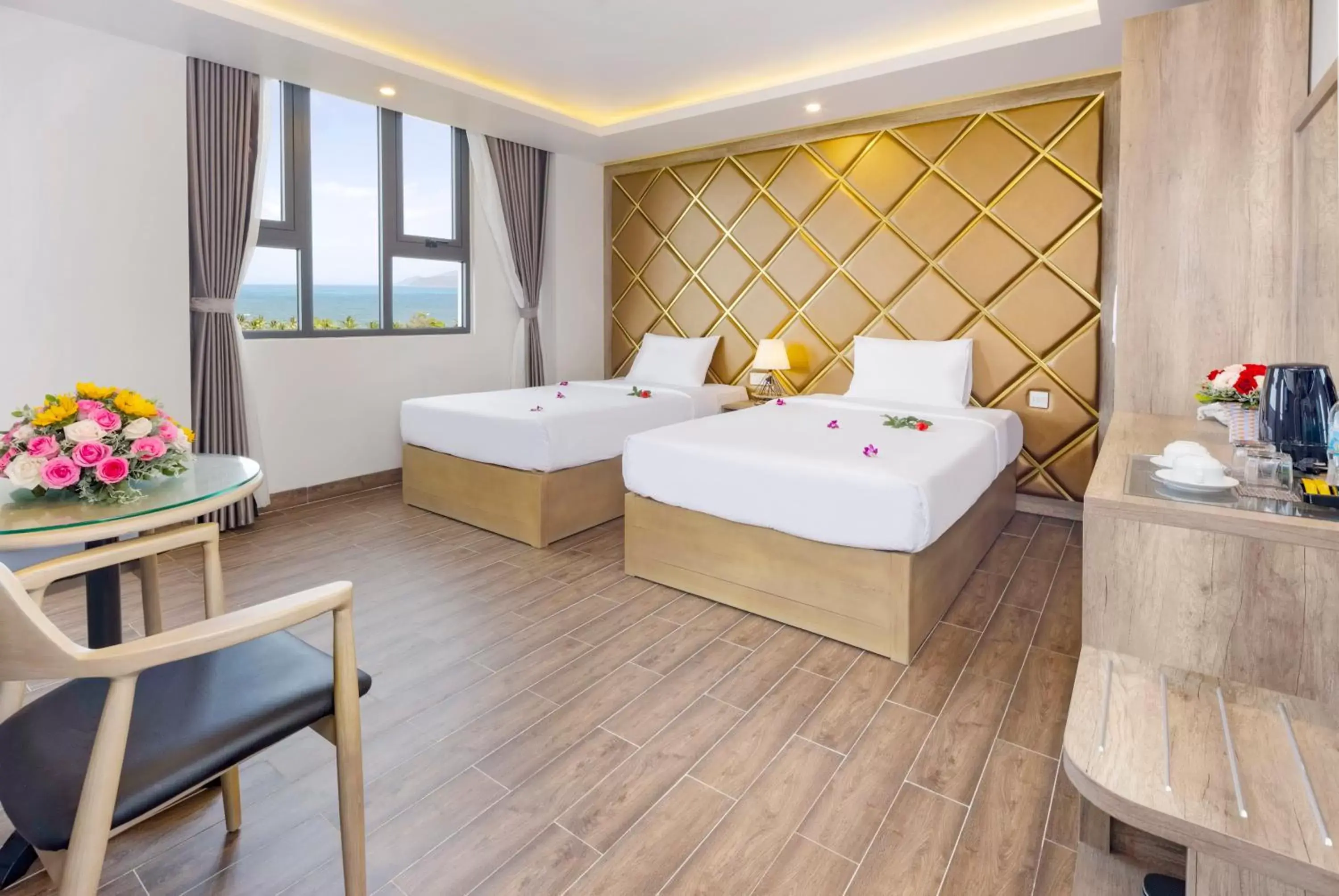 Photo of the whole room, Bed in Azura Gold Hotel & Apartment Photo of the whole room, Bed in Azura Gold Hotel & Apartment