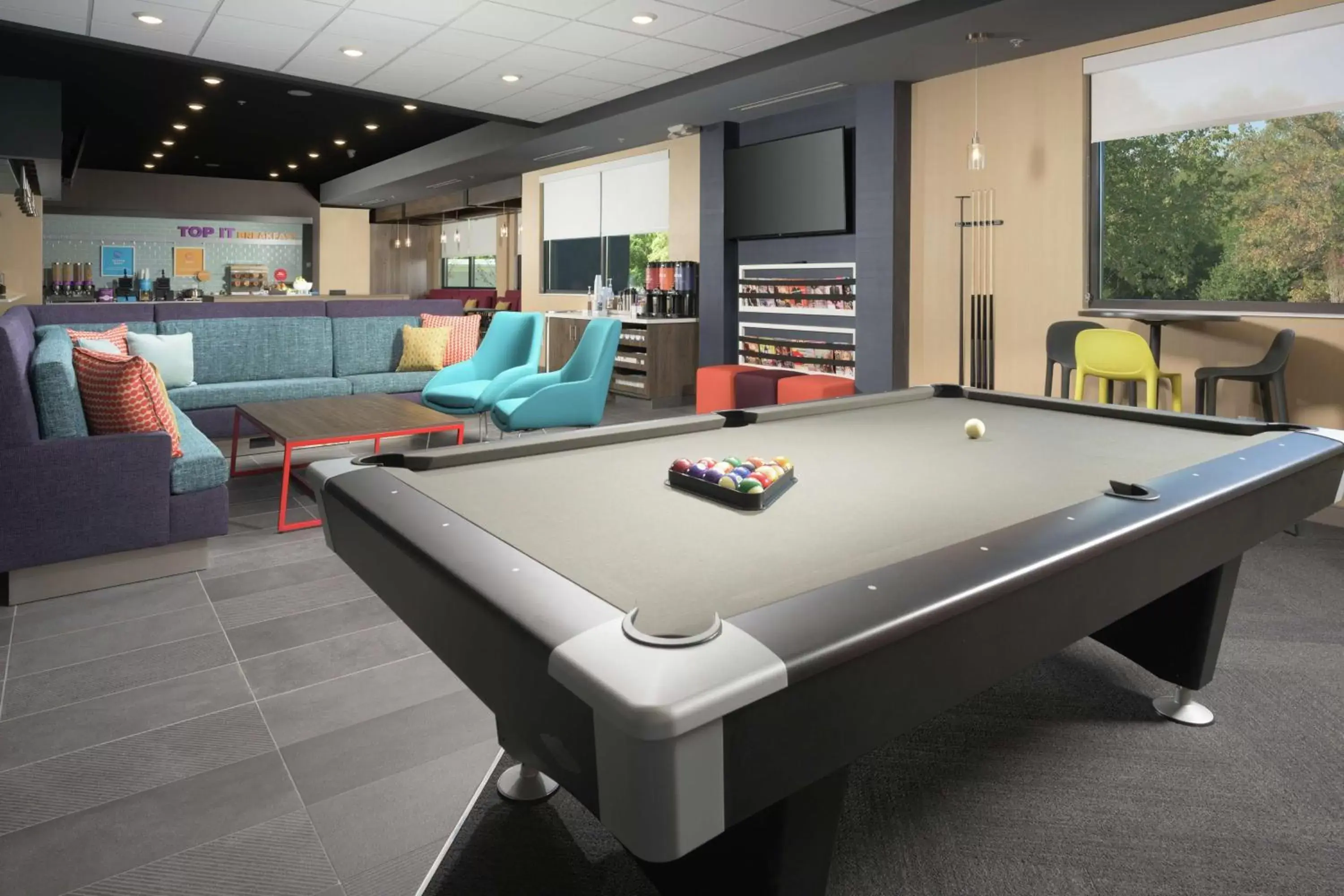 Lobby or reception, Billiards in Tru By Hilton Kennesaw, Ga