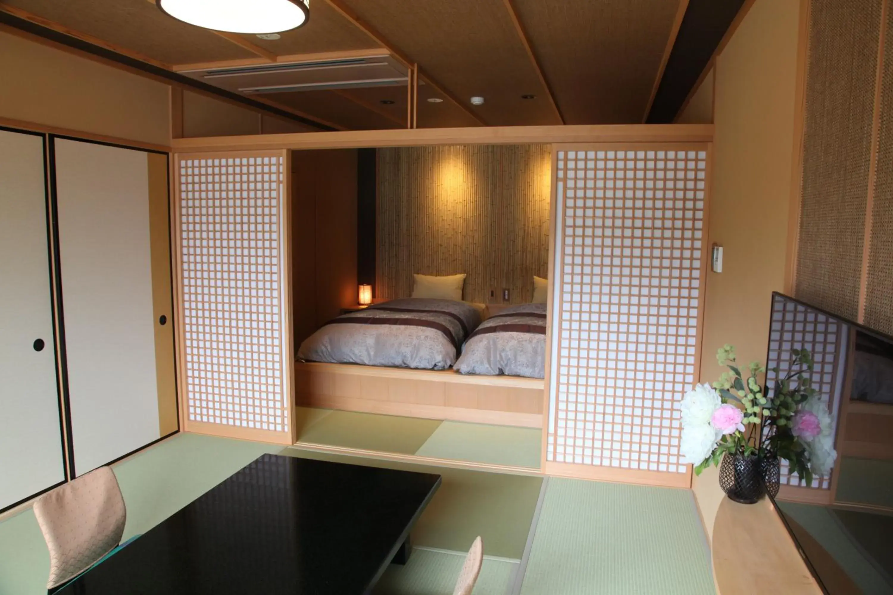 Quadruple Room with Lake View - Non-Smoking in Kasuitei Ooya