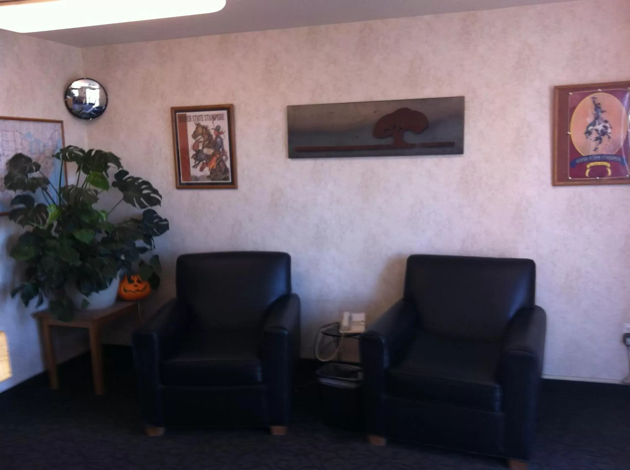 Lobby or reception, Seating Area in Baymont by Wyndham Elko