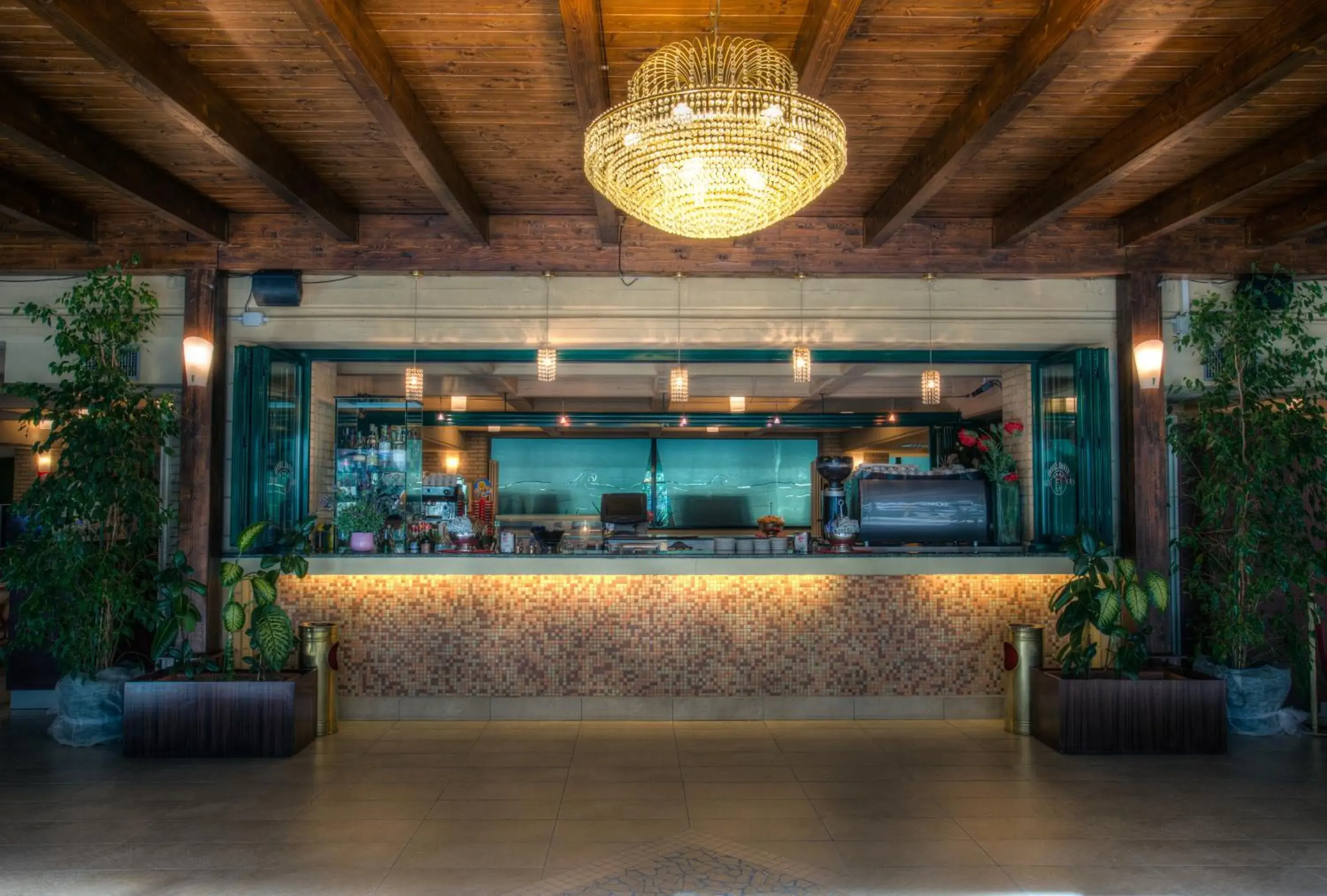 Lounge or bar in Hotel Dante Family Spa Resort Lounge or bar in Hotel Dante Family Spa Resort