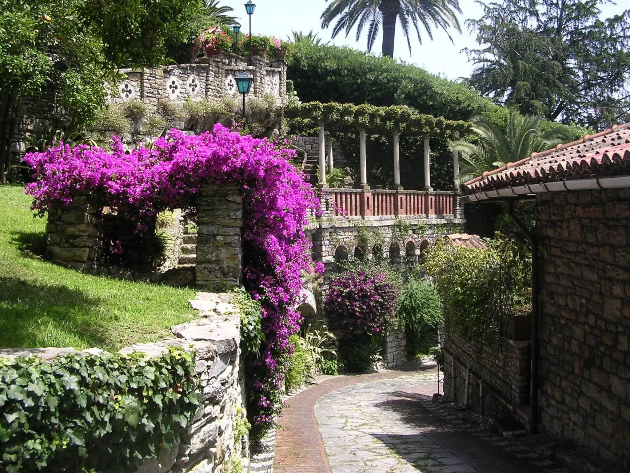 Property building, Garden in Hotel La Vela-Castello Il Rifugio