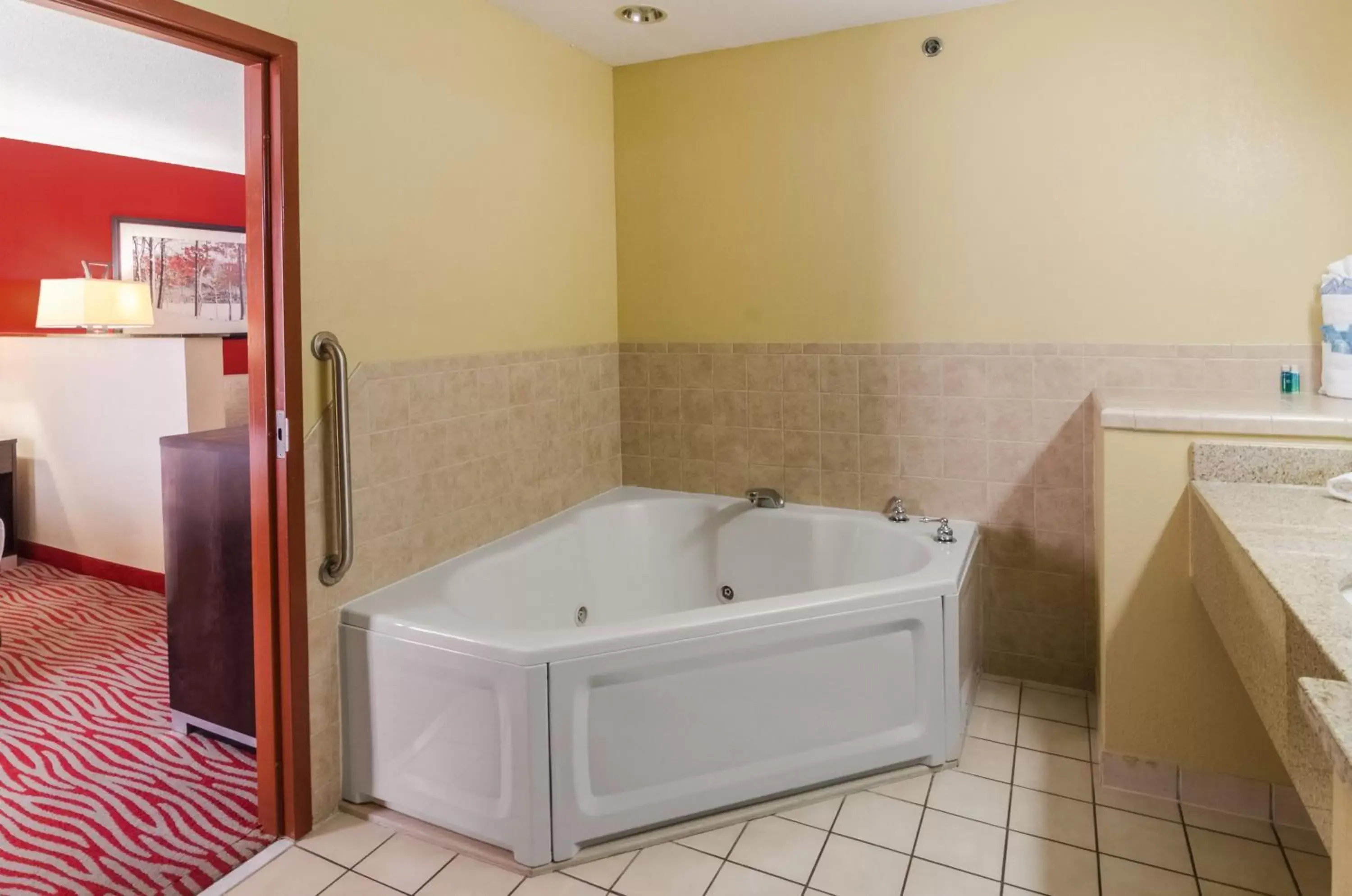 Bathroom in Holiday Inn Express Hotel & Suites Vinita, an IHG Hotel