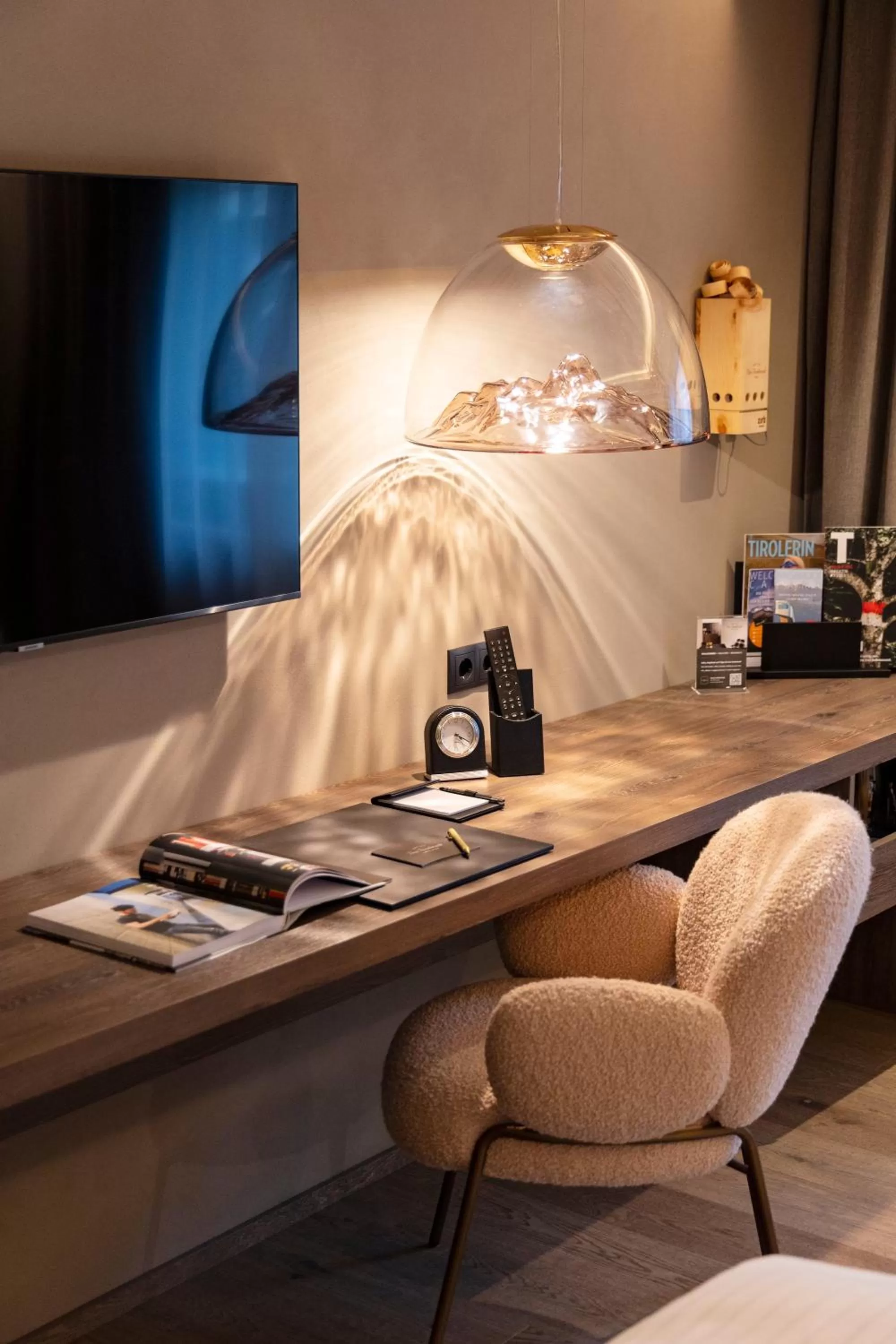 TV and multimedia in Hotel Innsbruck