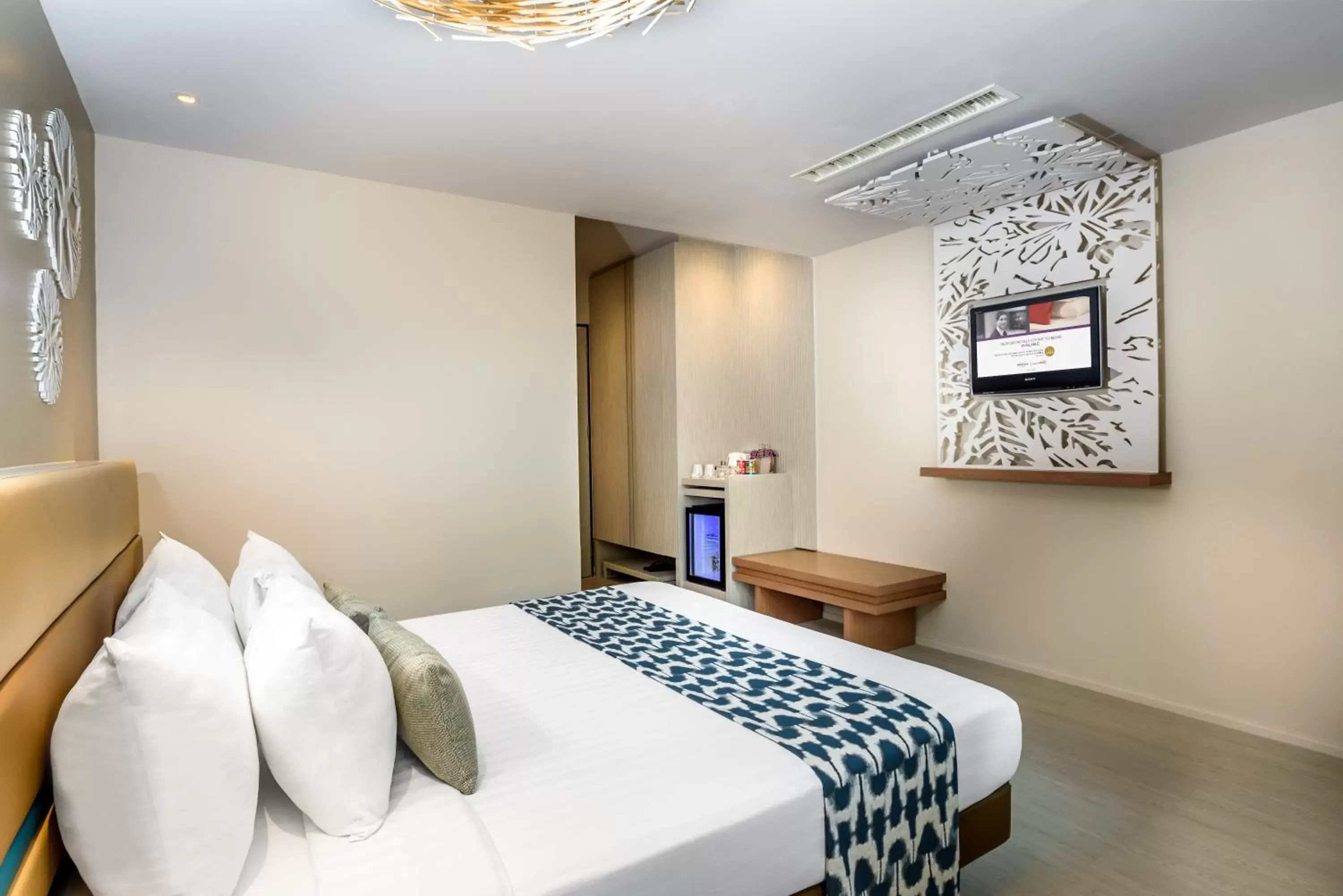 TV and multimedia, Bed in Mercure Koh Chang Hideaway