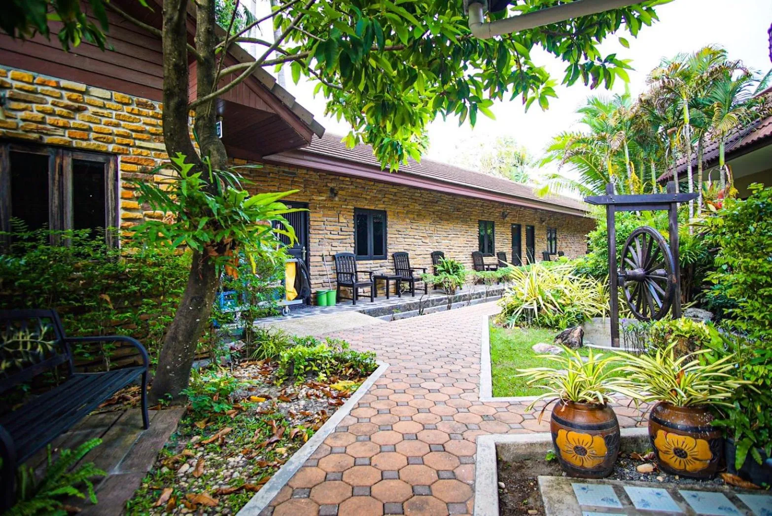 Property building in Capricorn Village - SHA Extra Plus