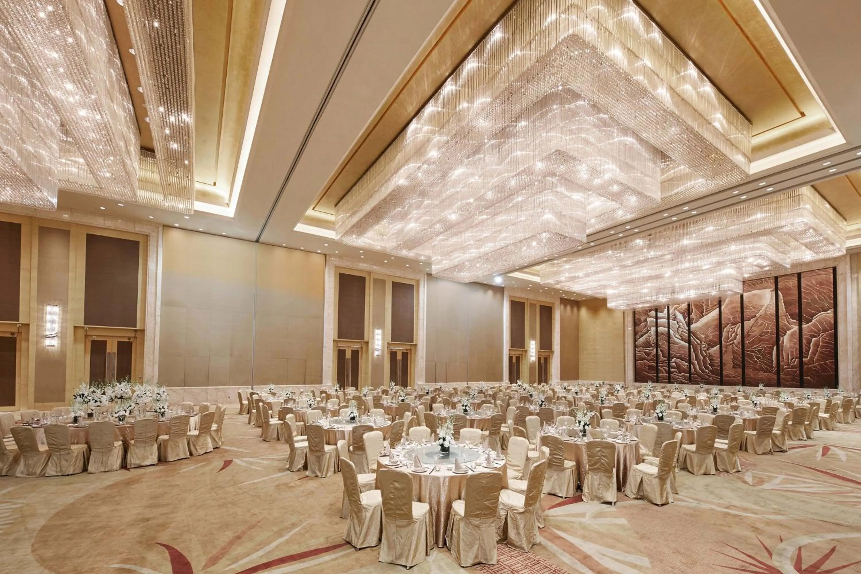 Meeting/conference room in The Westin Fuzhou Minjiang