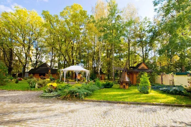 Garden in Morshynska Vezha Hotel