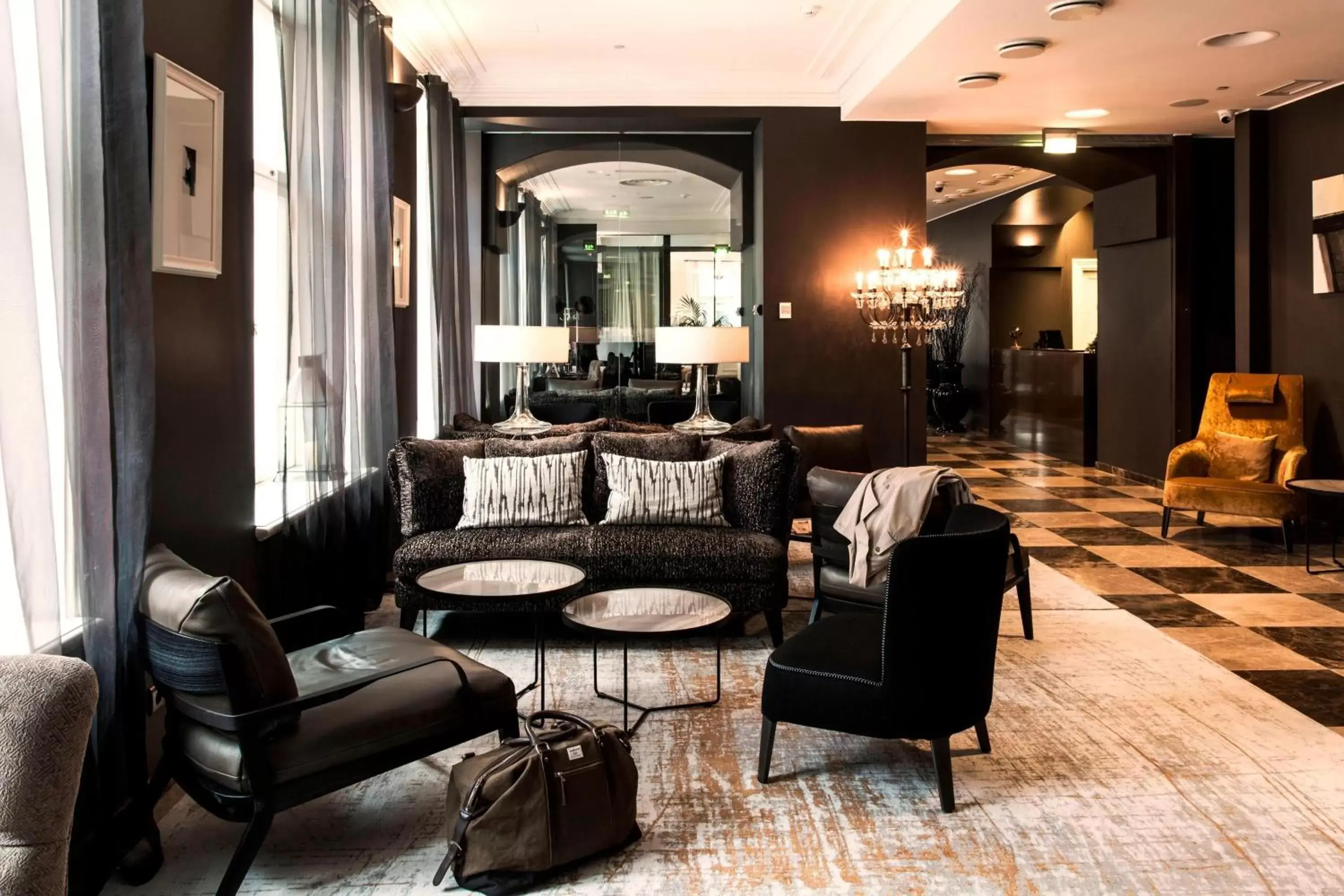 Lobby or reception in Hotel Telegraaf, Autograph Collection