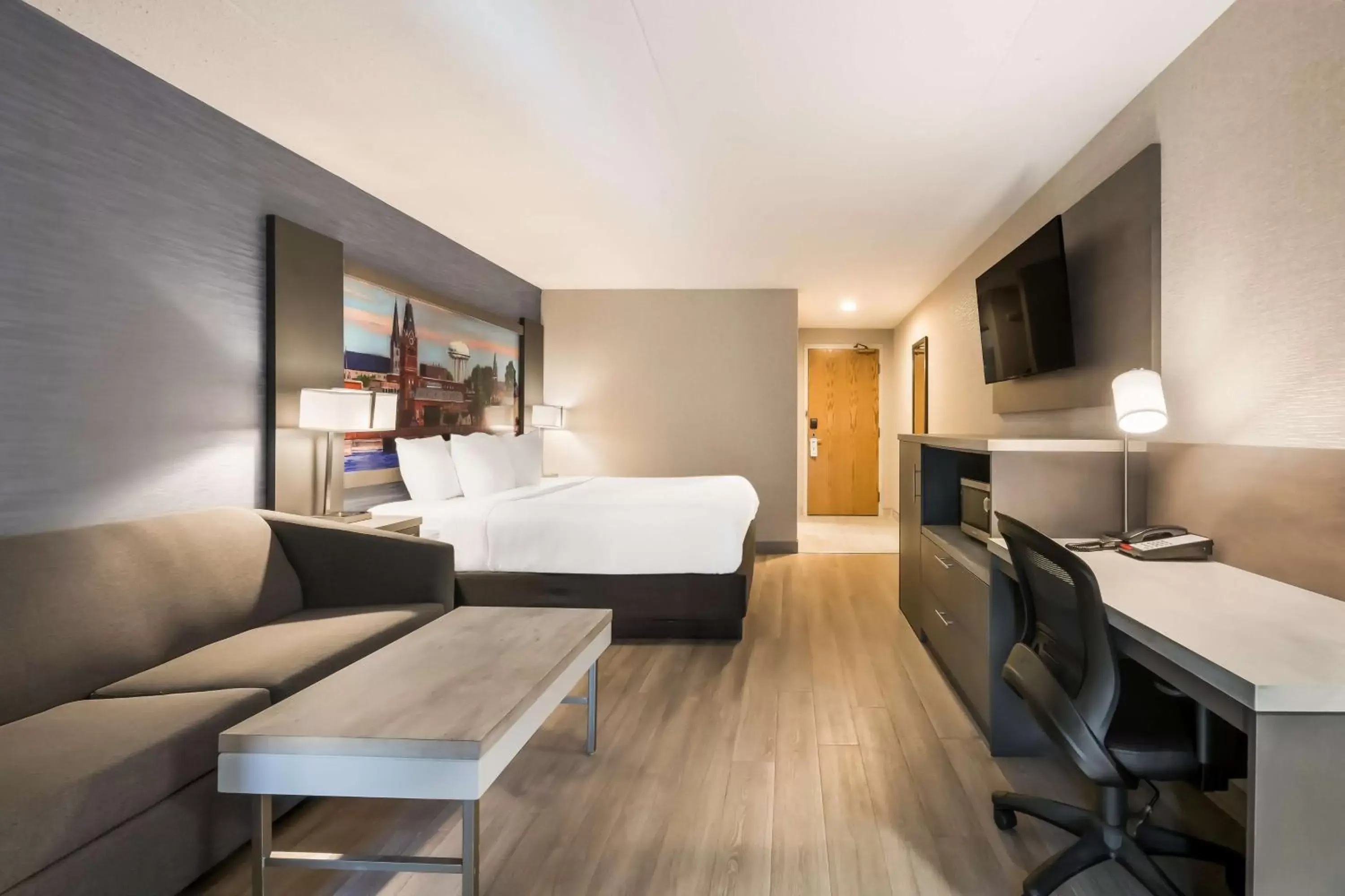 Bedroom, Bed in Best Western Belleville Bedroom, Bed in Best Western Belleville