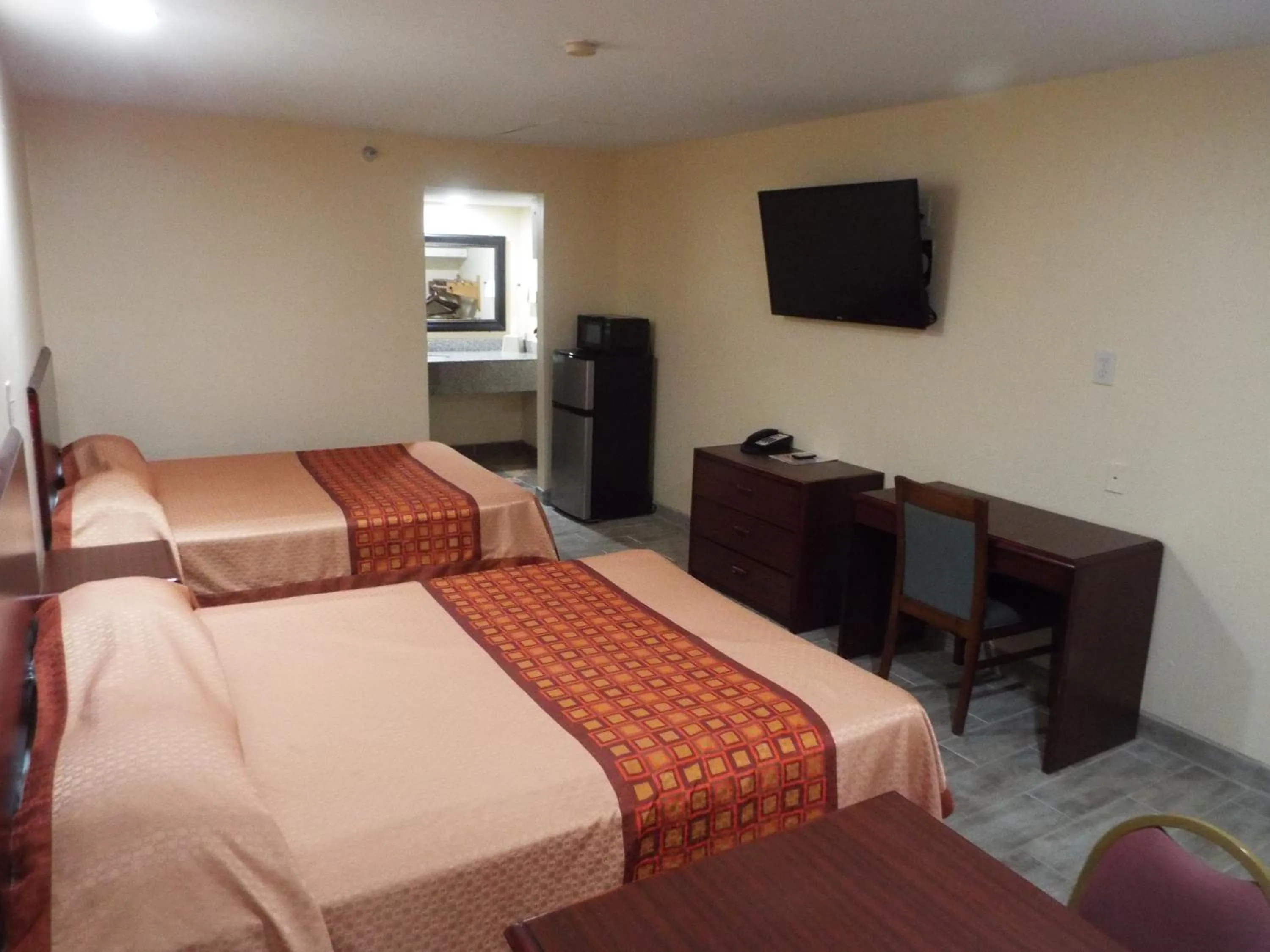 Bed in Texas Inn Harlingen