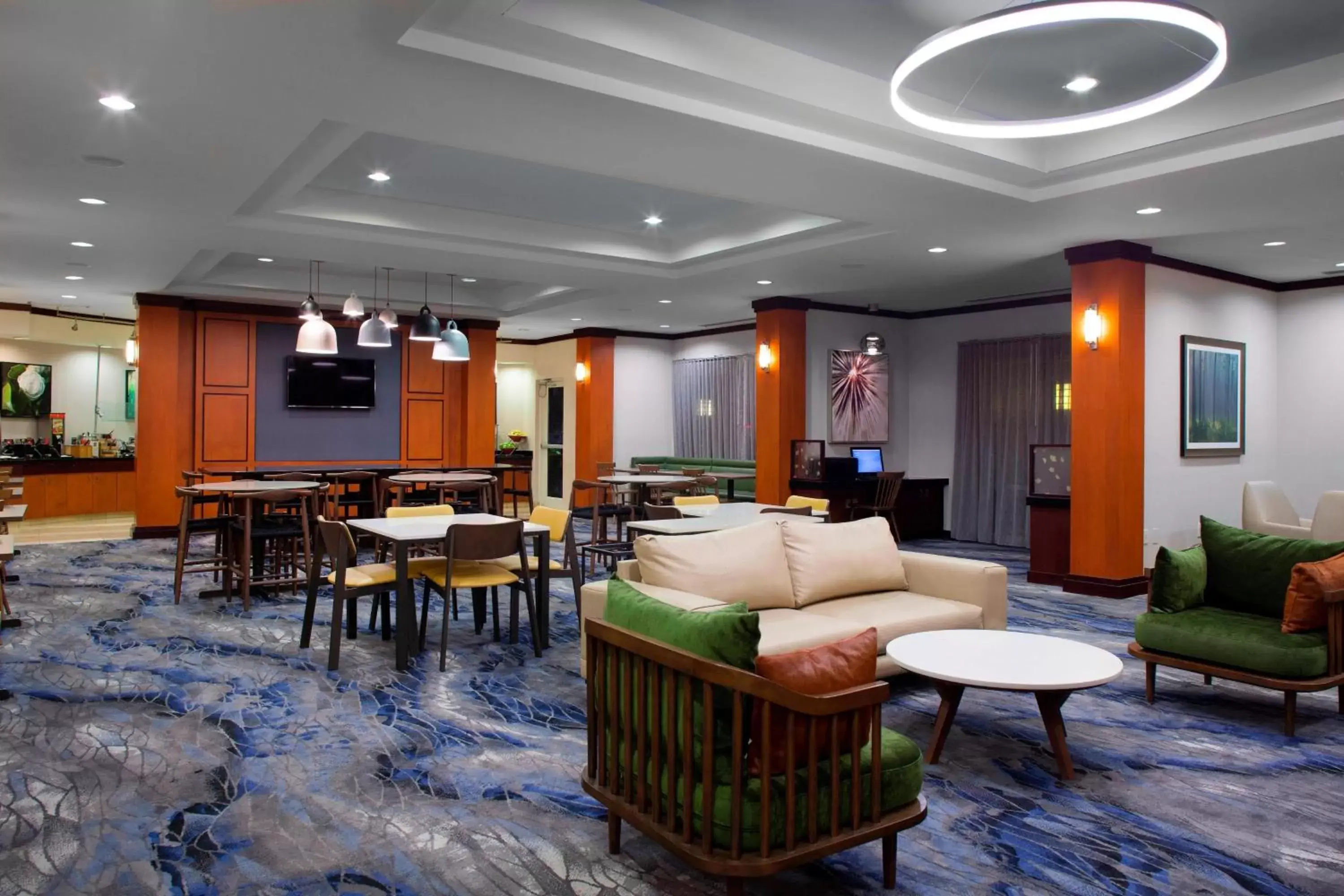 Lobby or reception in Fairfield Inn and Suites by Marriott Montgomery EastChase
