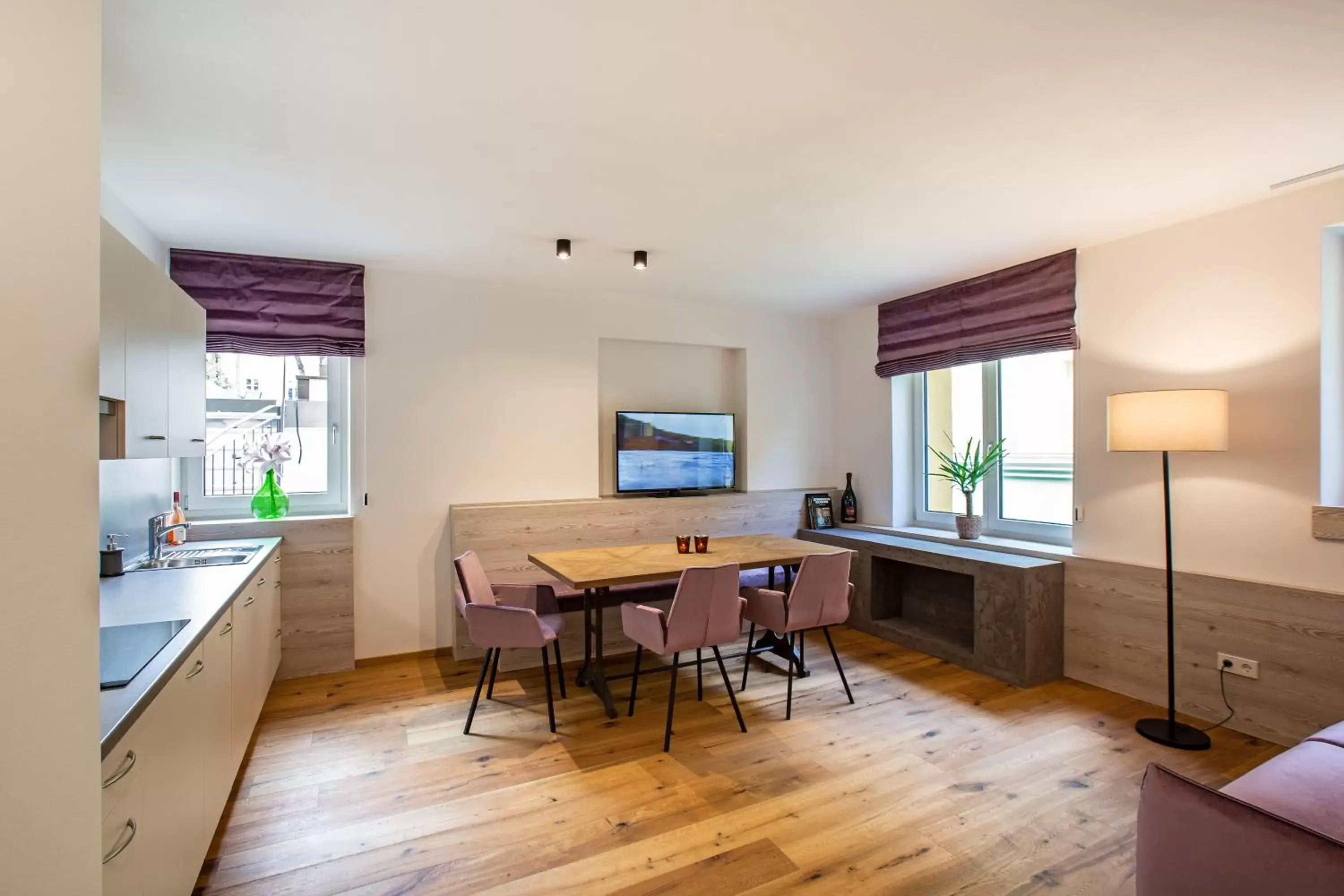 Dining Area in Residence Rösch