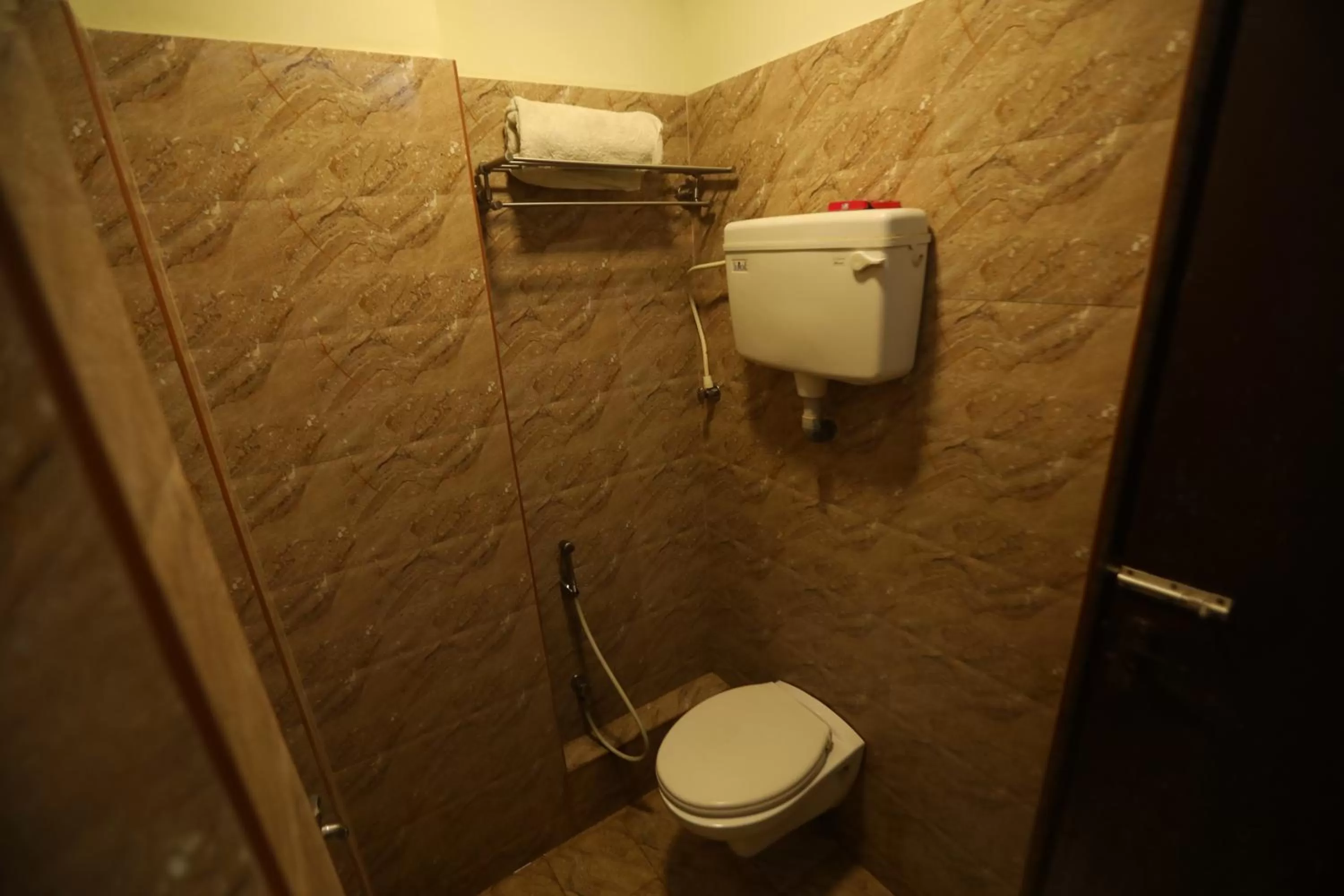Bathroom in Nestlay Rooms Ambattur