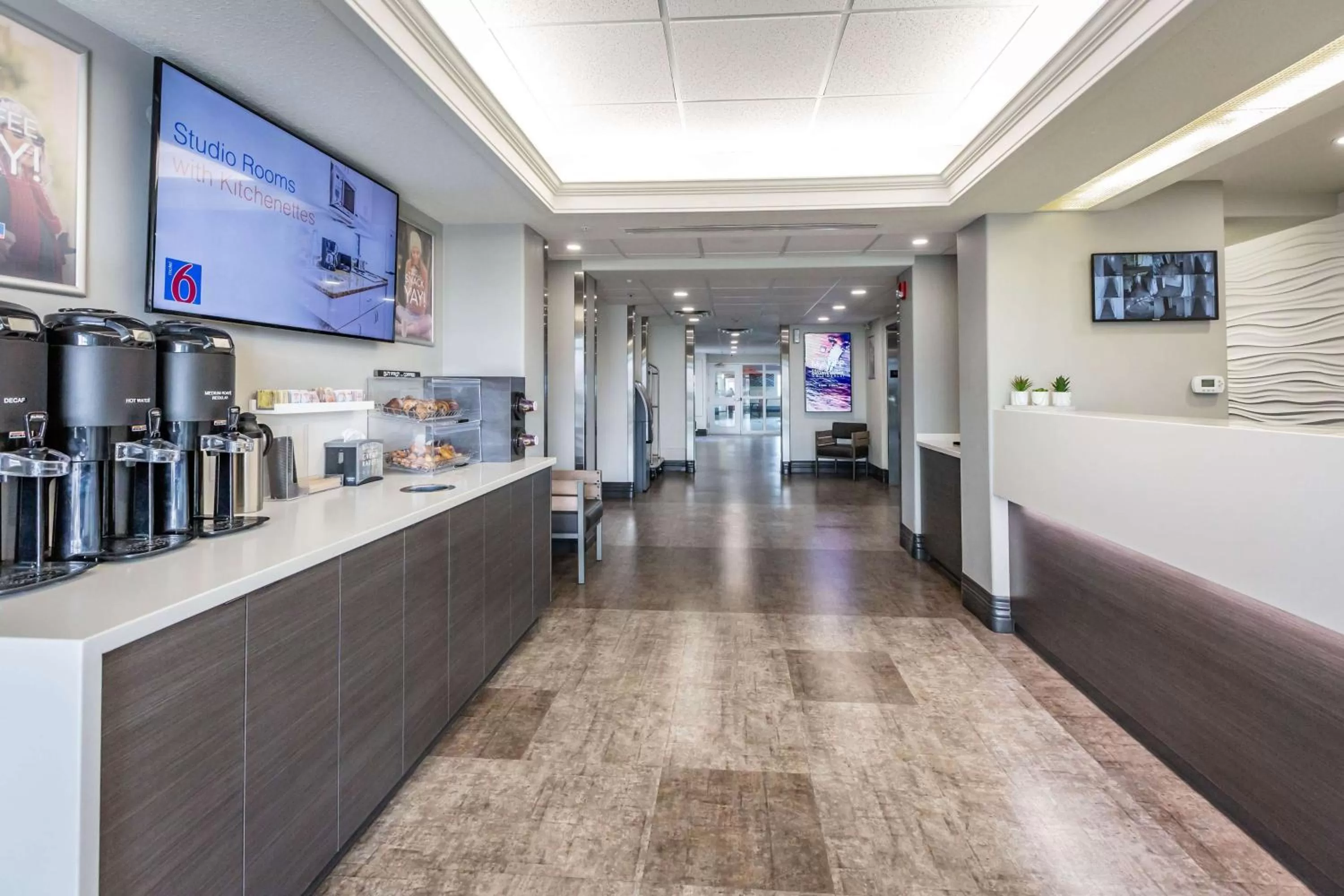 Lobby or reception in Motel 6-Saskatoon, SK