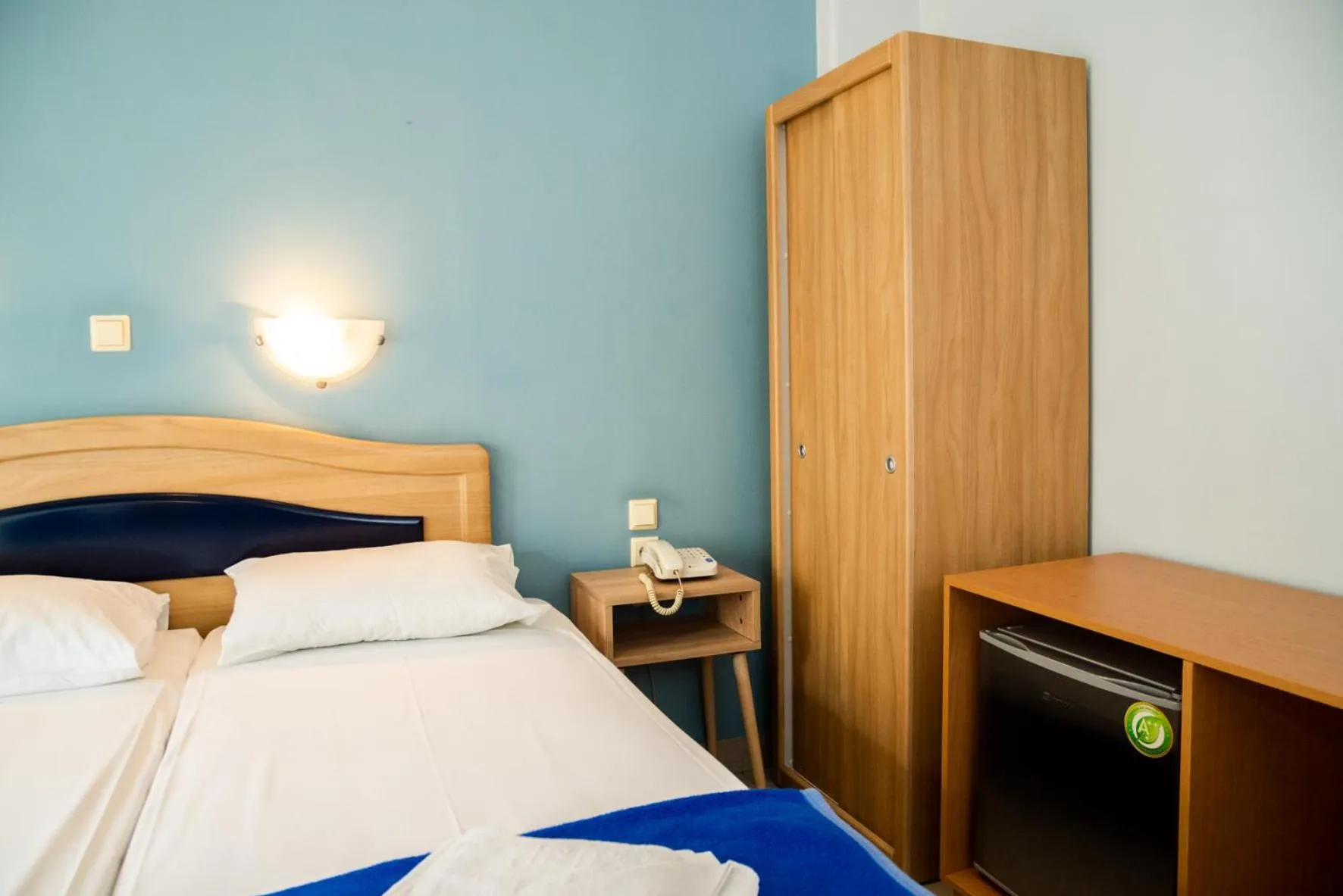 Bedroom, Bed in Hôtel Argo