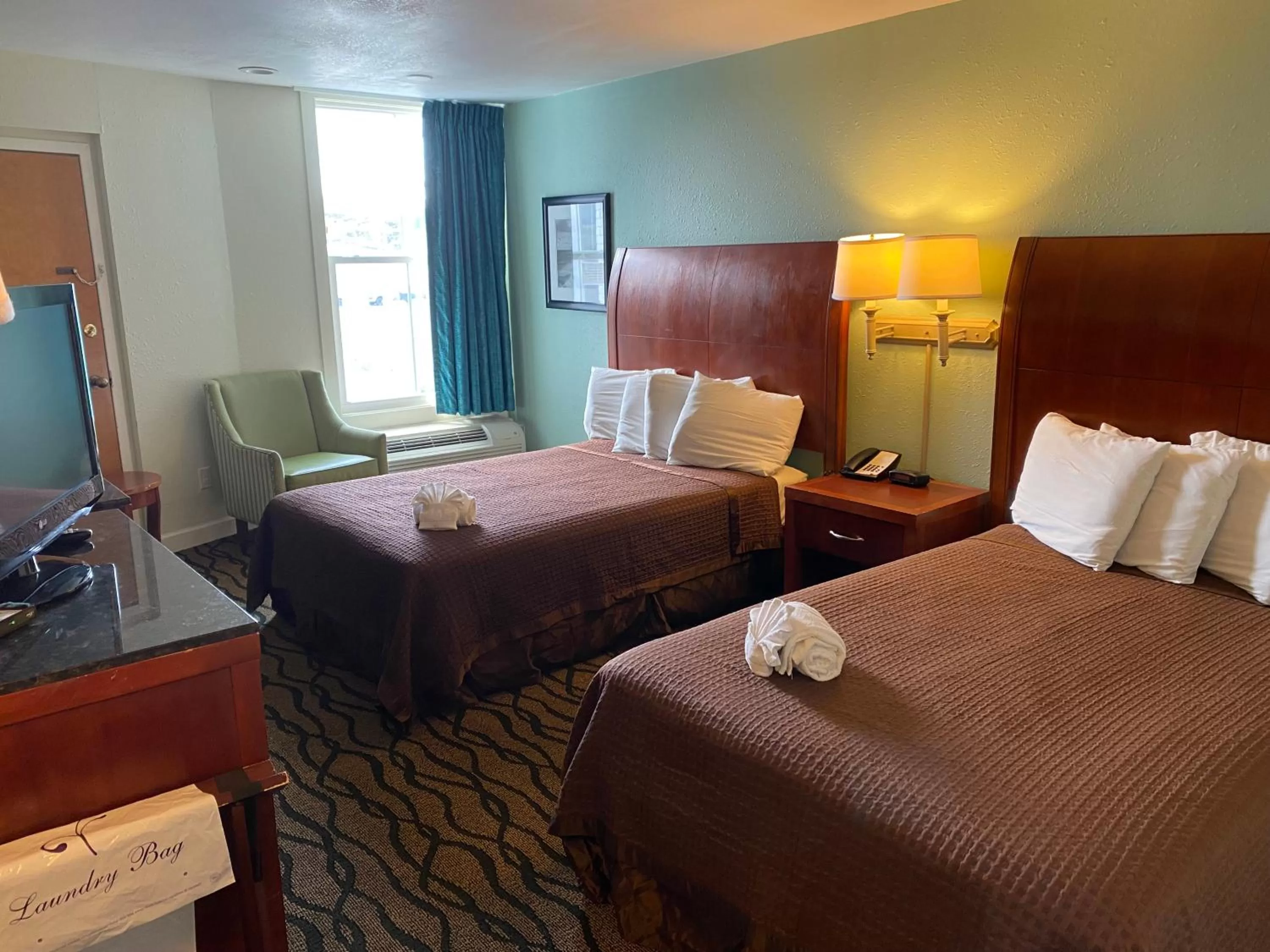 Bed in Outer Banks Inn