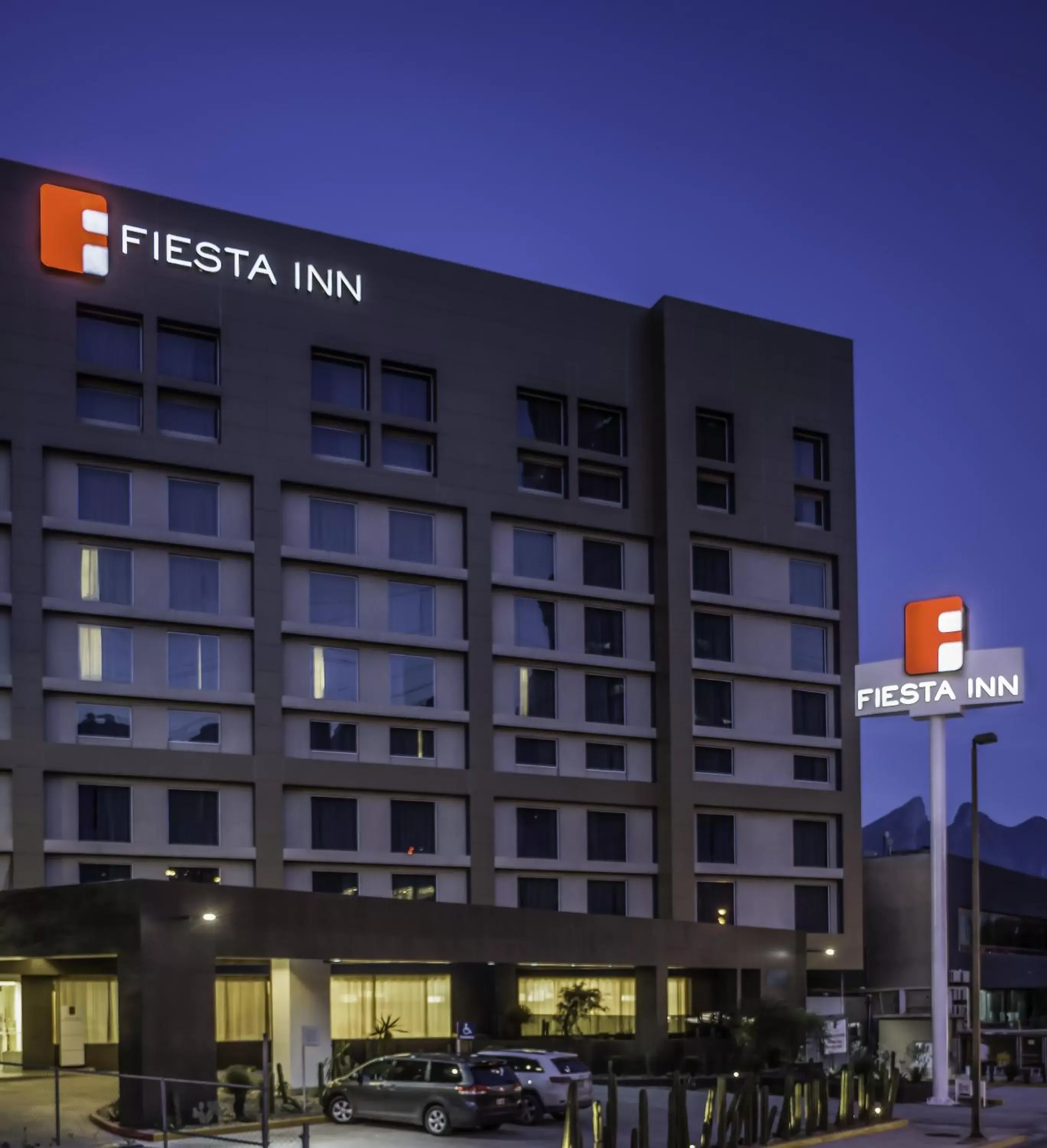 Property Building in Fiesta Inn Monterrey Valle