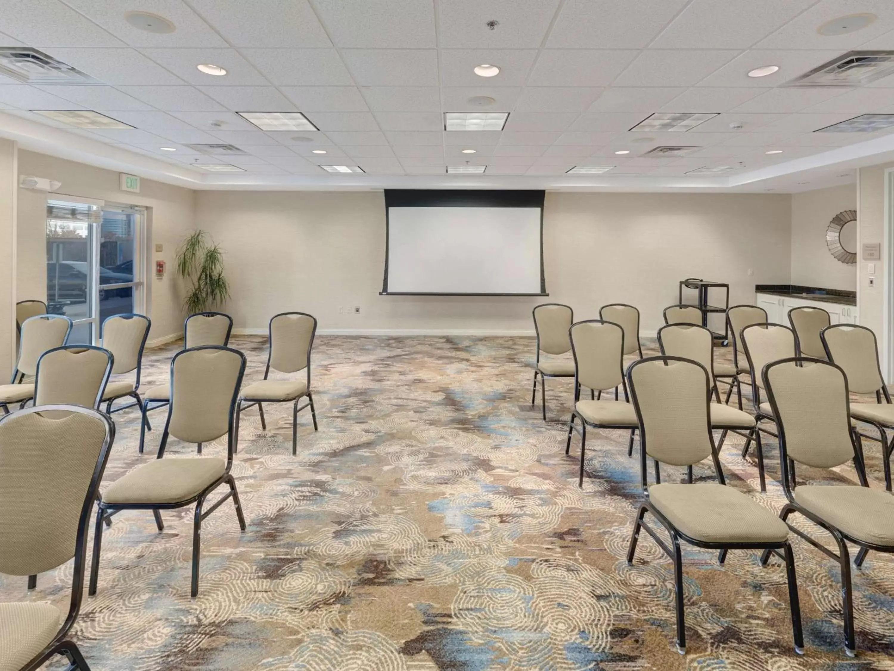 Meeting/conference room in Hilton Garden Inn Oklahoma City North Quail Springs