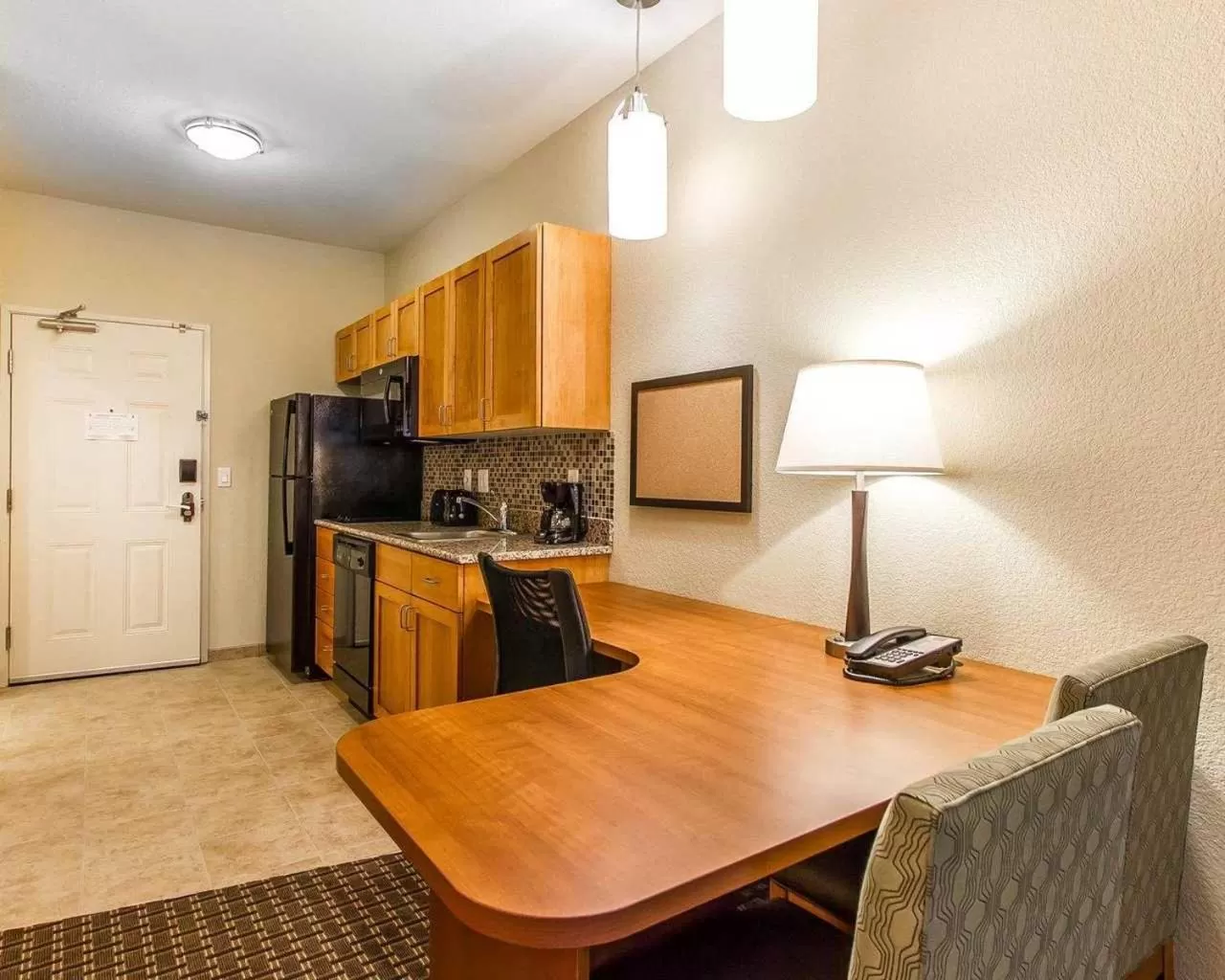 Hawthorn Extended Stay by Wyndham Minot
