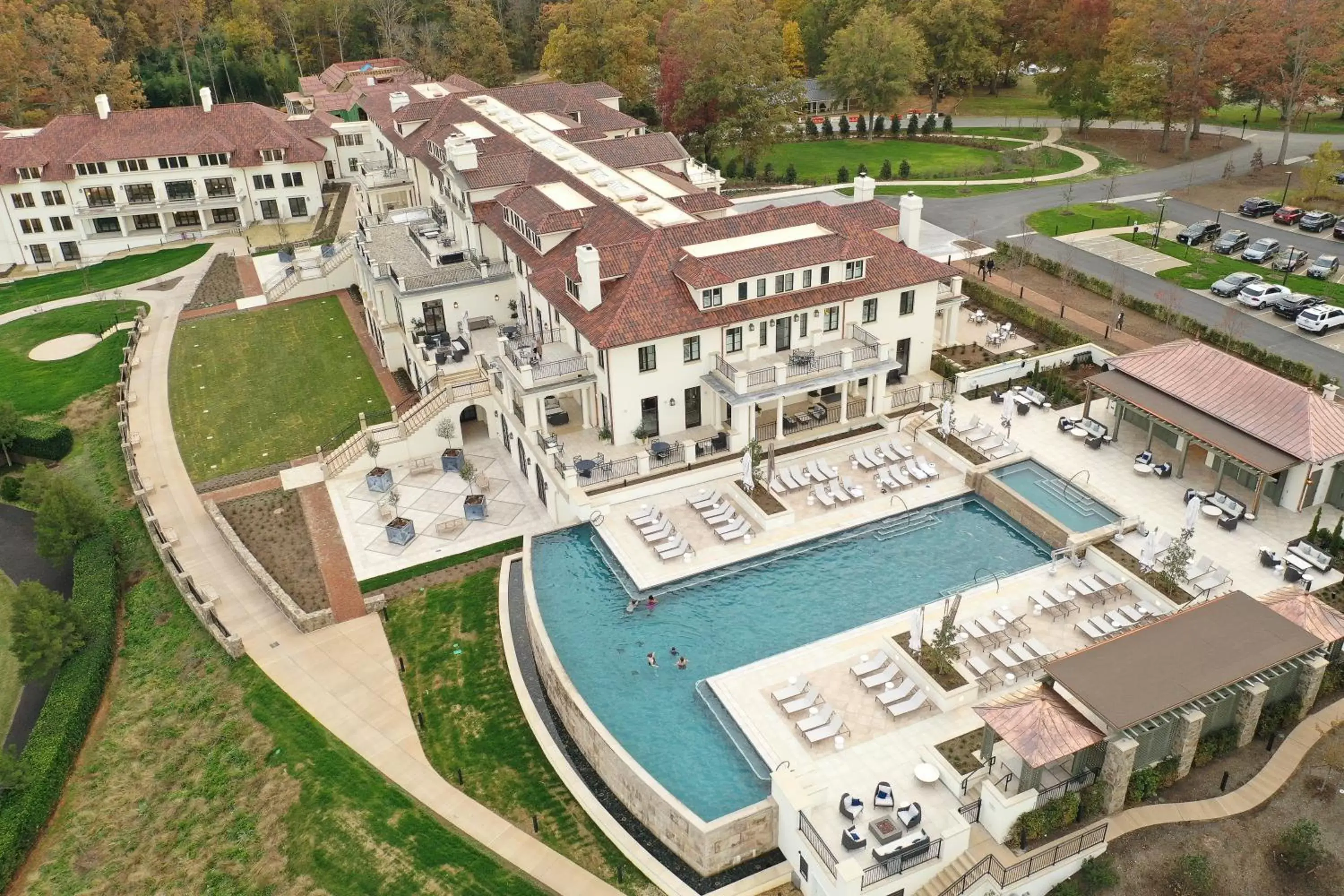 Property building, Bird's-eye View in Keswick Hall