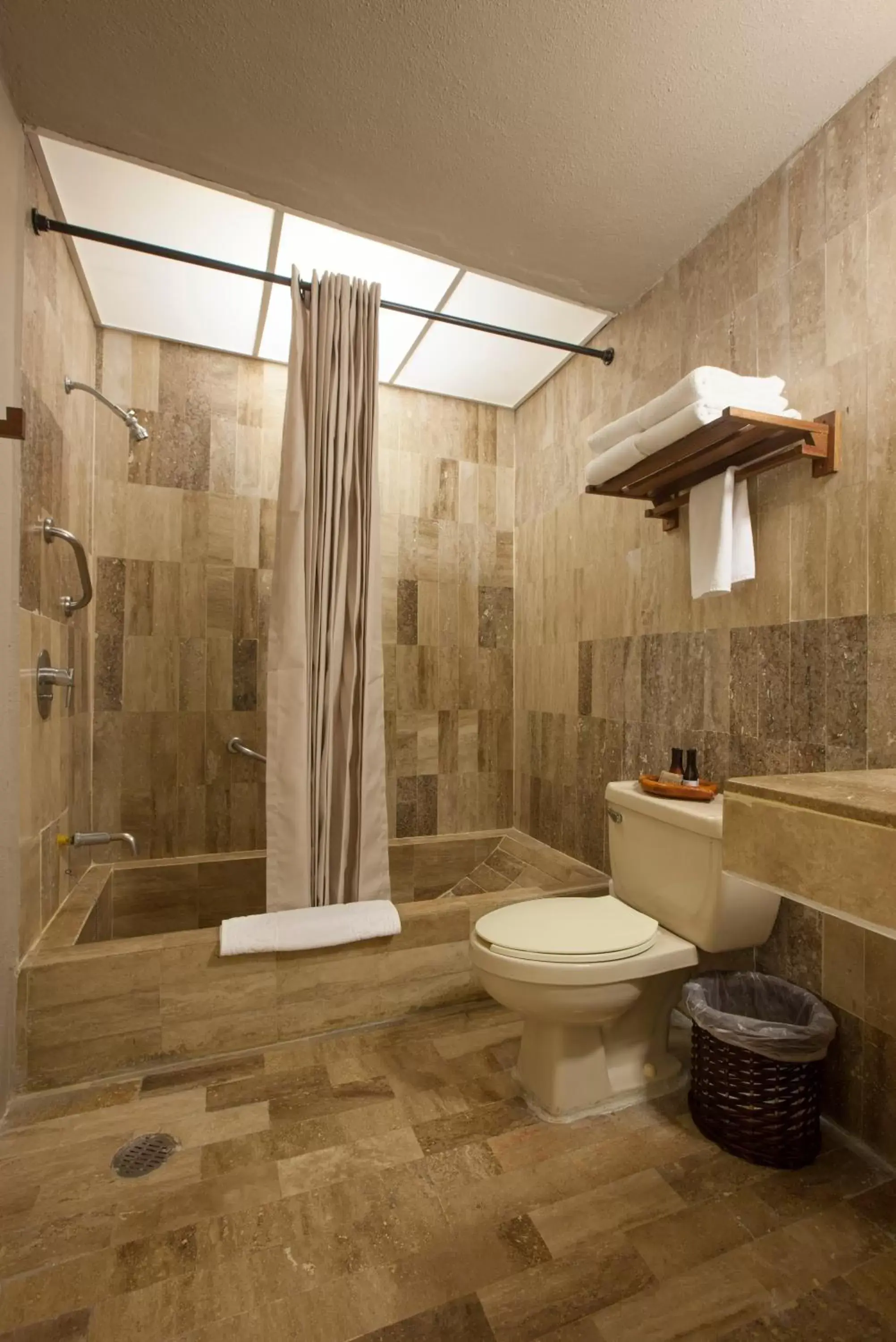 Shower, Bathroom in Gaviana Resort