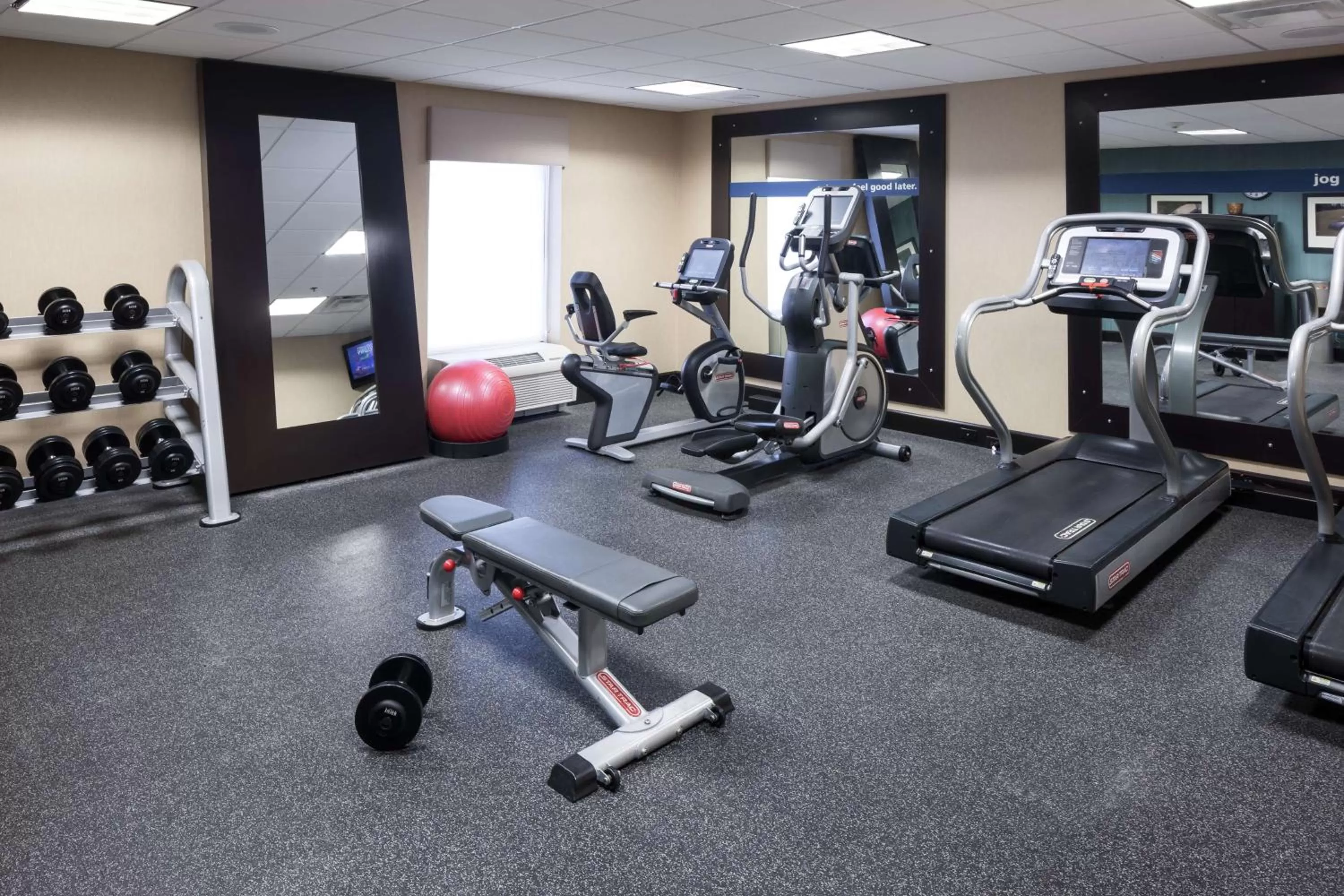 Fitness centre/facilities in Hampton Inn & Suites Gainesville Downtown