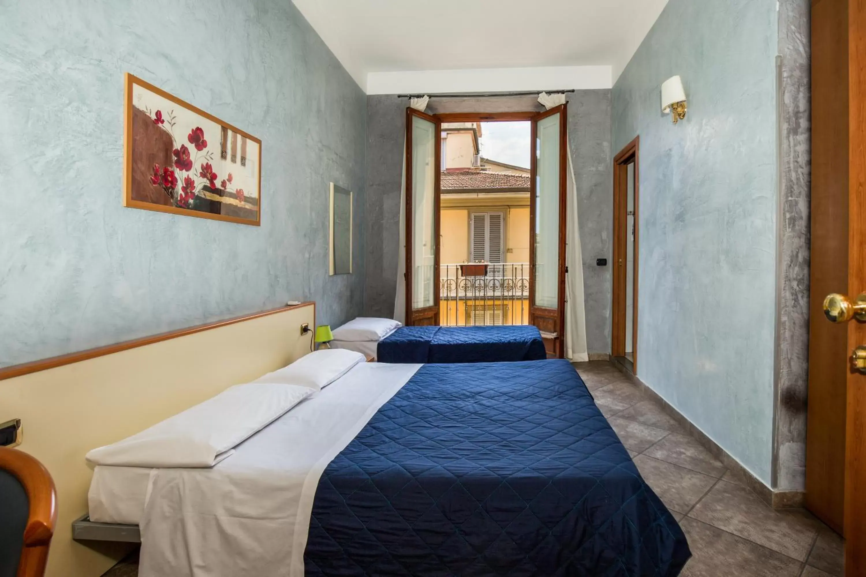 Bed in Hotel Angelica " Stazione Santa Maria Novella "