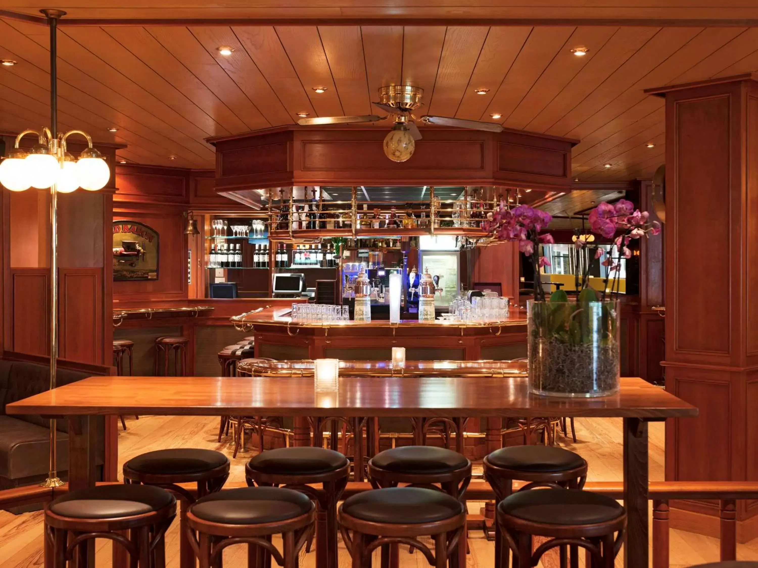 Lounge or bar, Lounge/Bar in Ibis Schiphol Amsterdam Airport