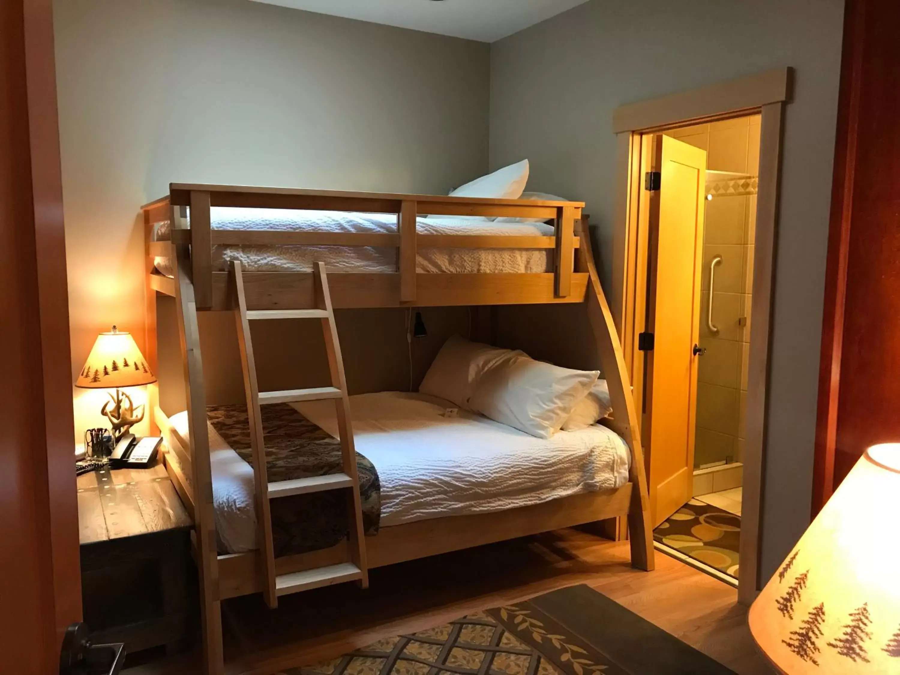 Bunk Bed in Twisp River Suites