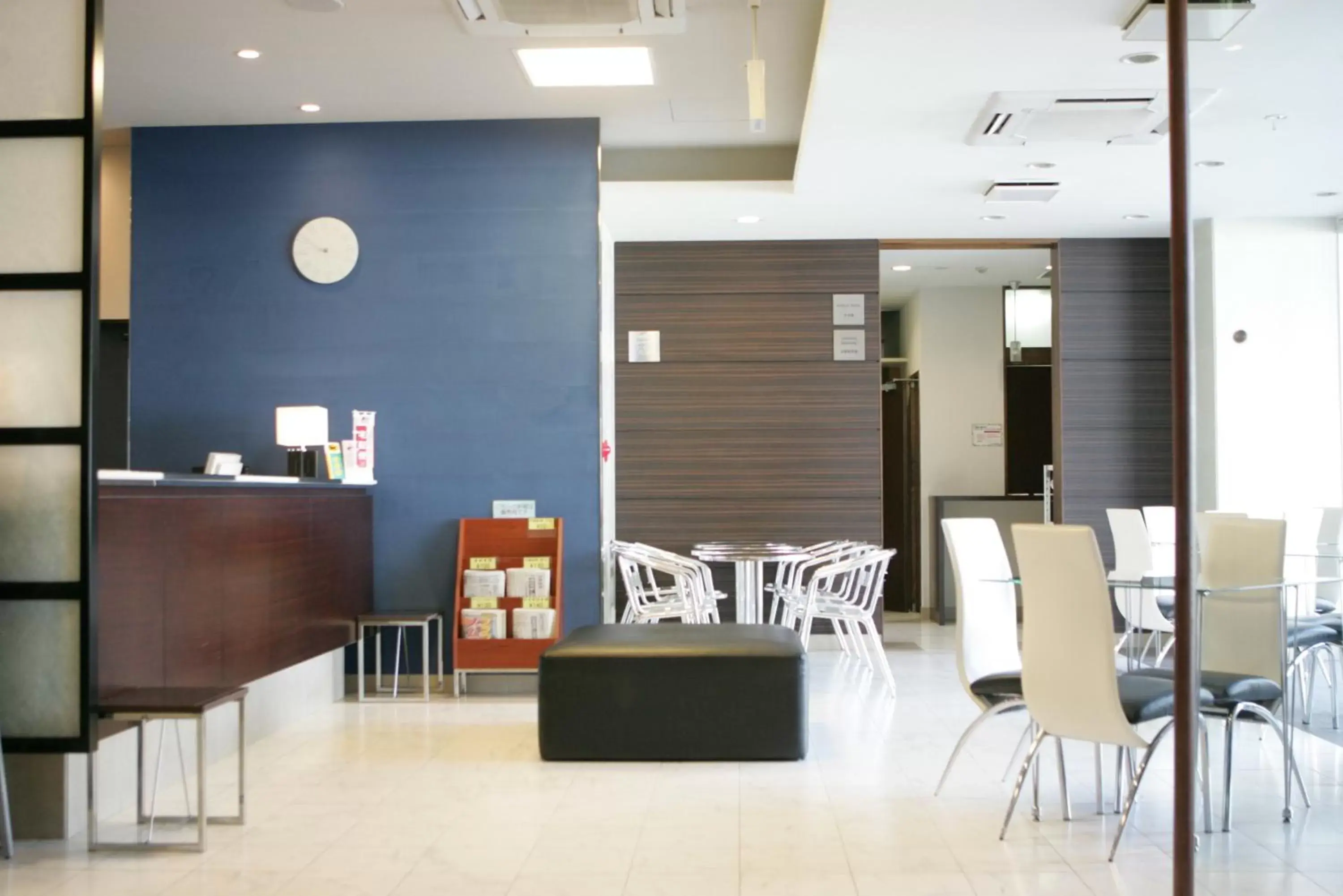 Lobby or reception in Green Rich Hotel Hiroshima Shinkansenguchi (Artificial hot spring Futamata Yunohana) Lobby or reception in Green Rich Hotel Hiroshima Shinkansenguchi (Artificial hot spring Futamata Yunohana)